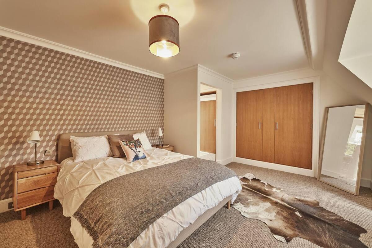 The Flat at Waresley Park Estate