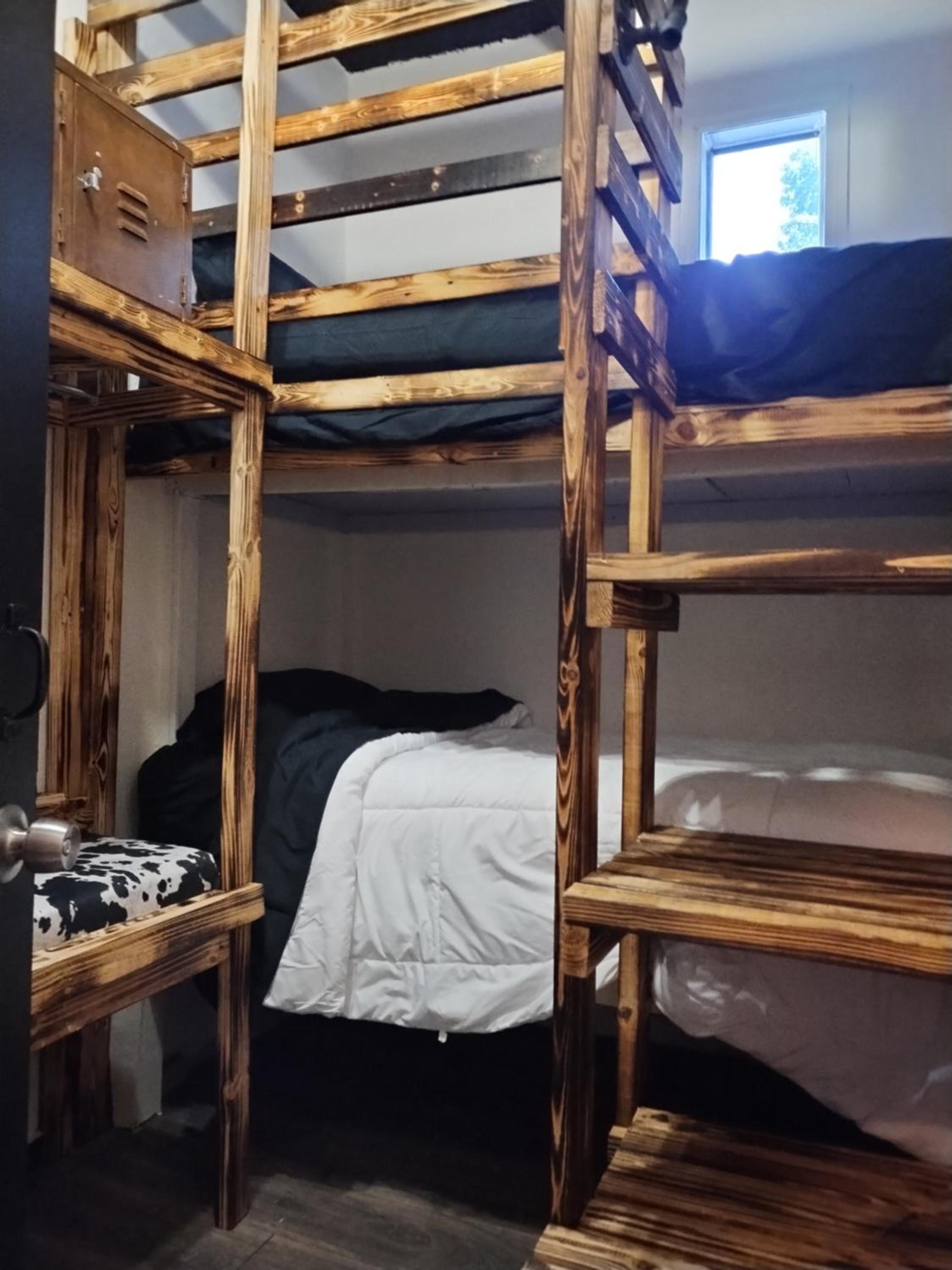Photo 37