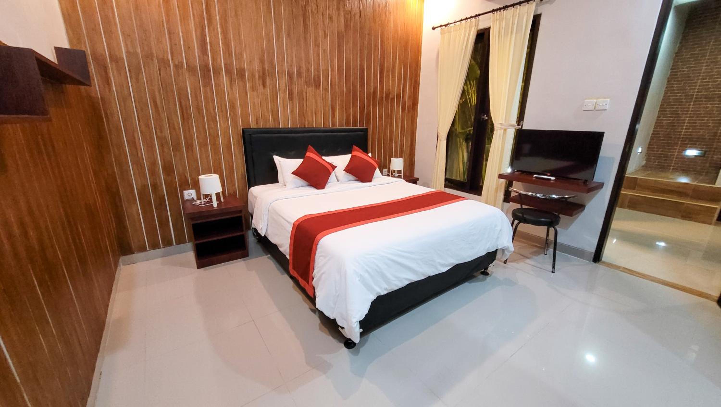 Ramantika Sunset Bay