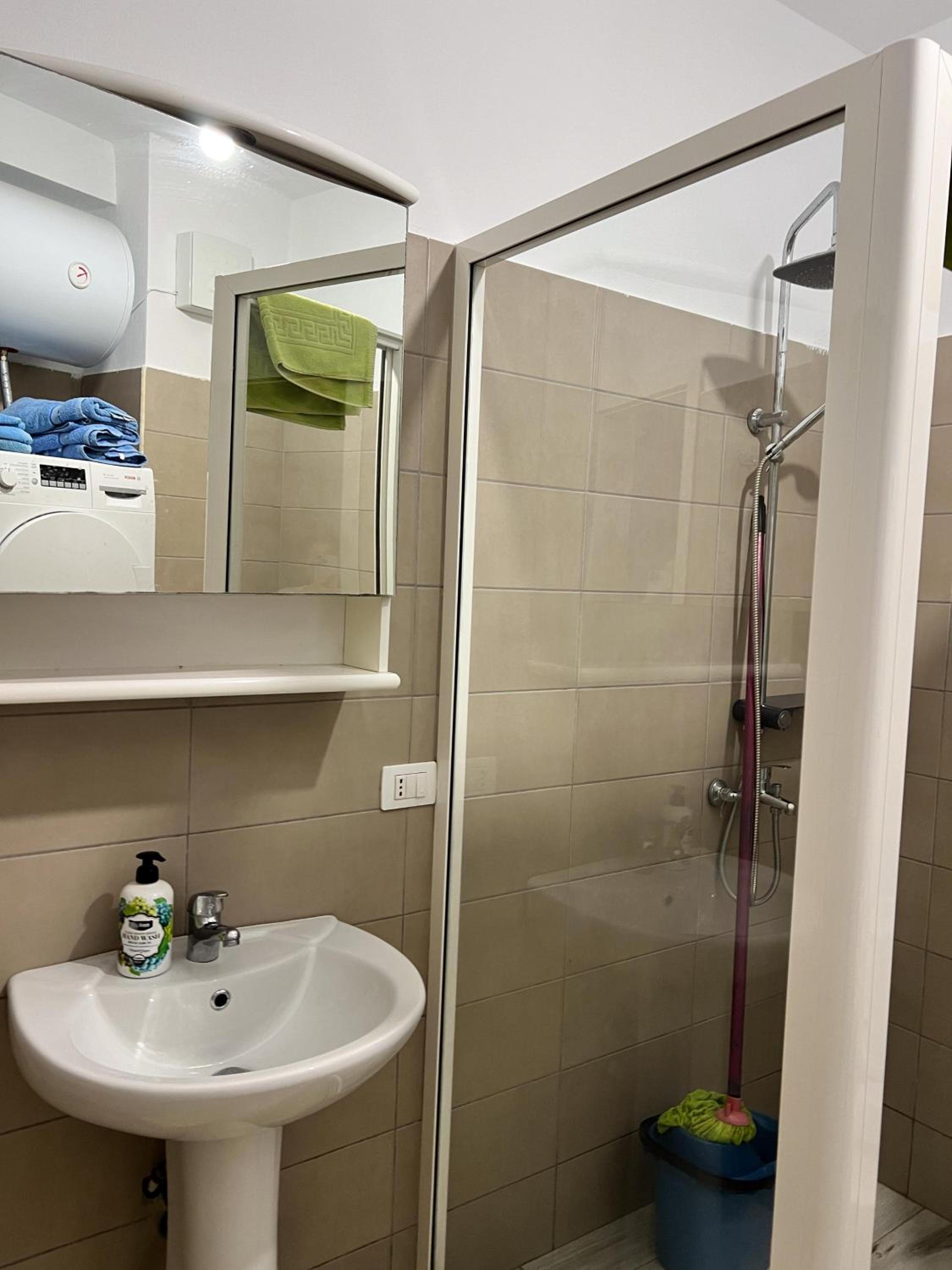 Kapri Apartaments Qerret