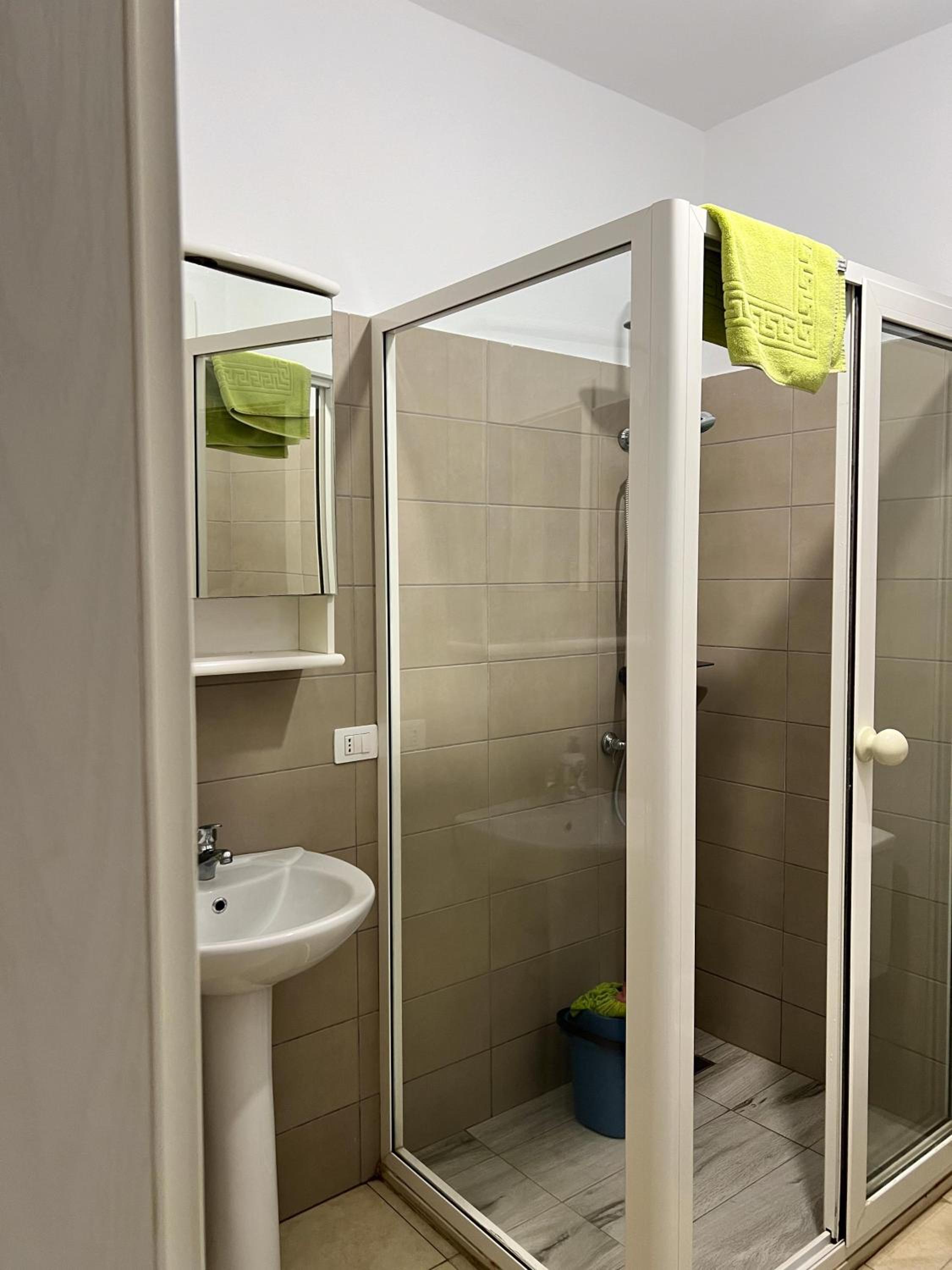 Kapri Apartaments Qerret