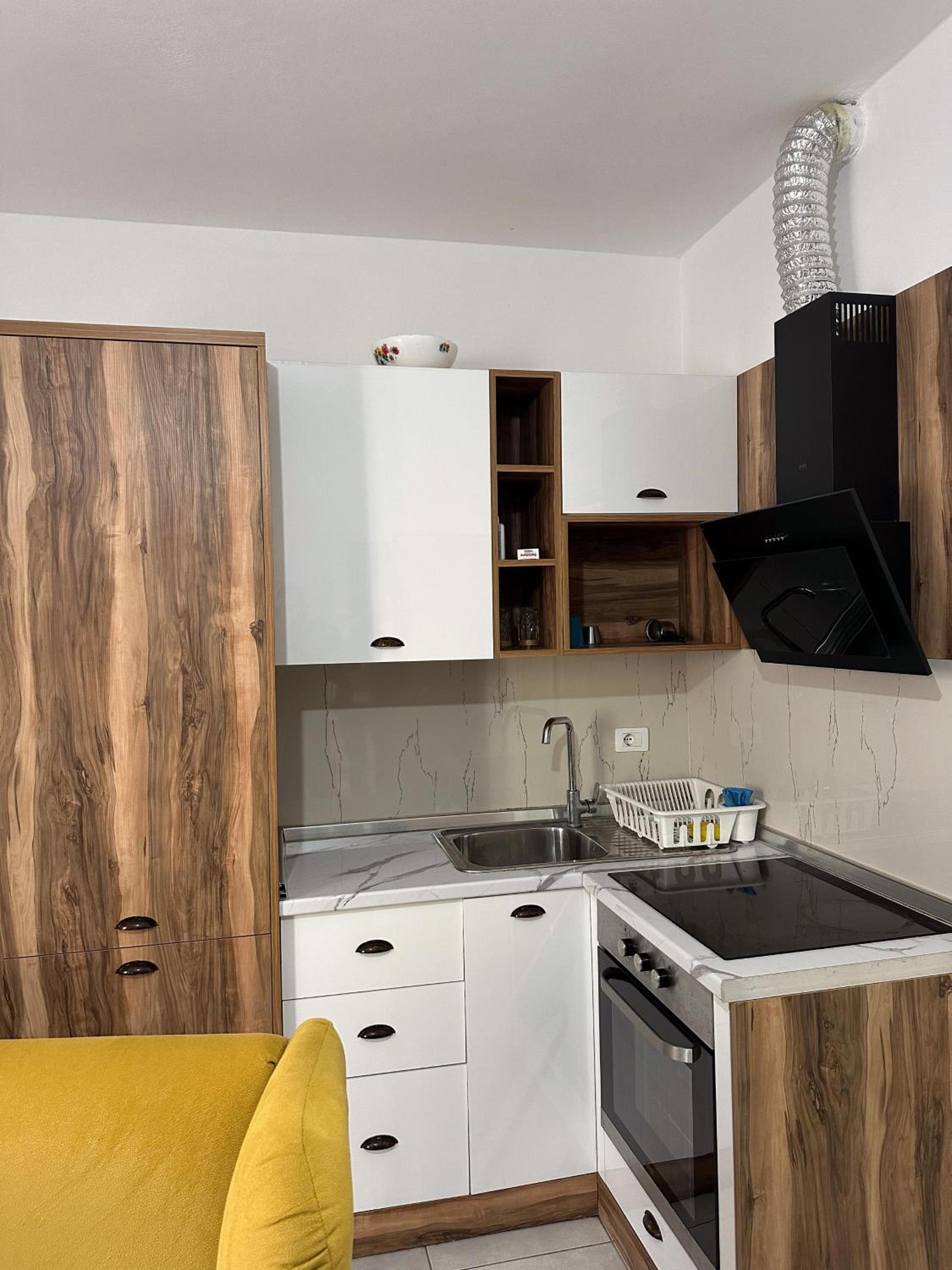 Kapri Apartaments Qerret