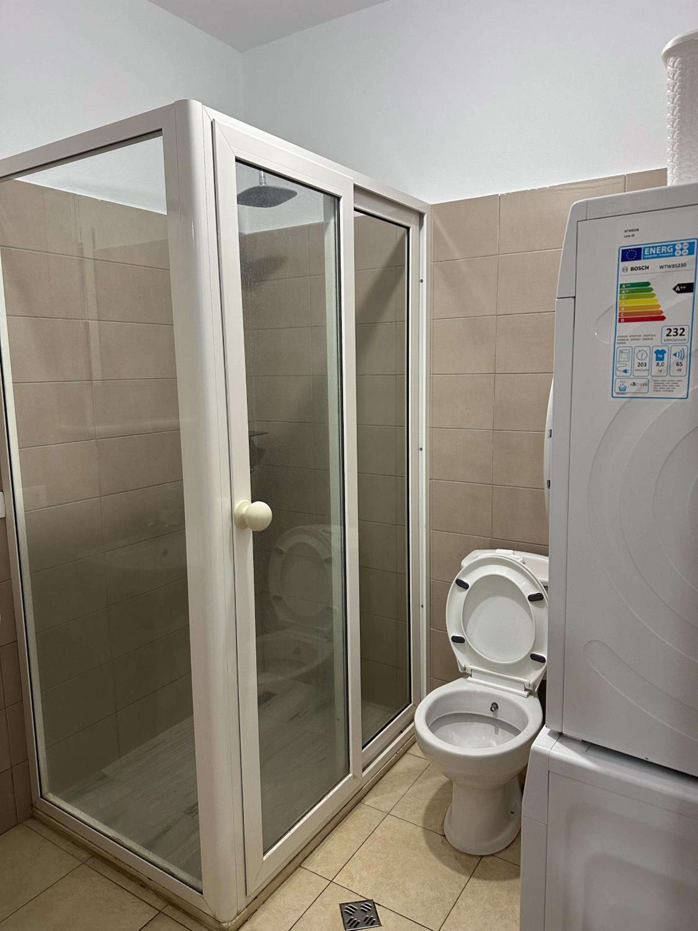 Kapri Apartaments Qerret