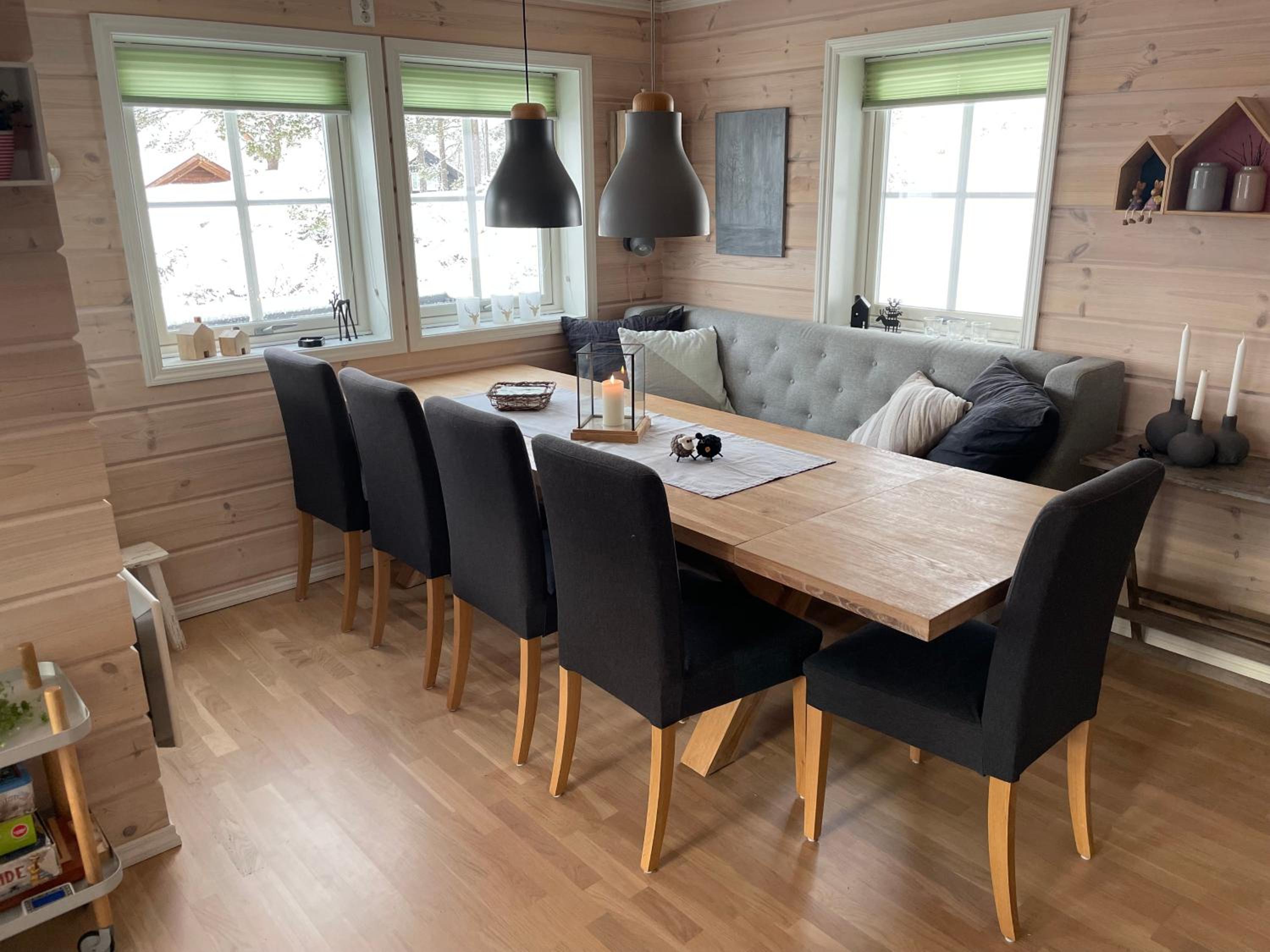 Modern, lovely holidayhome, in quiet nature close to Trolltunga view 4