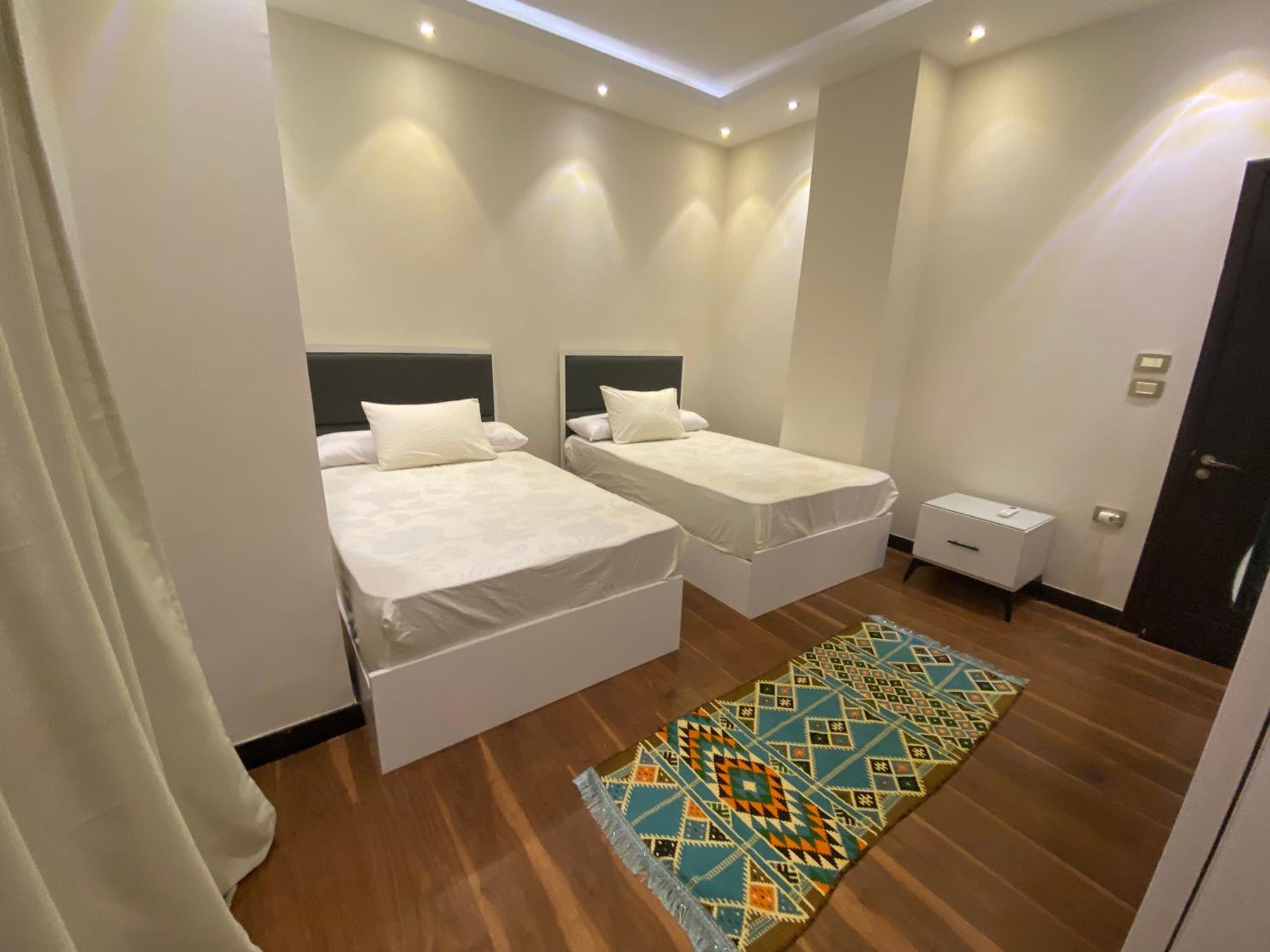 Comfy Basement Apartment with Private Patio and Garden
