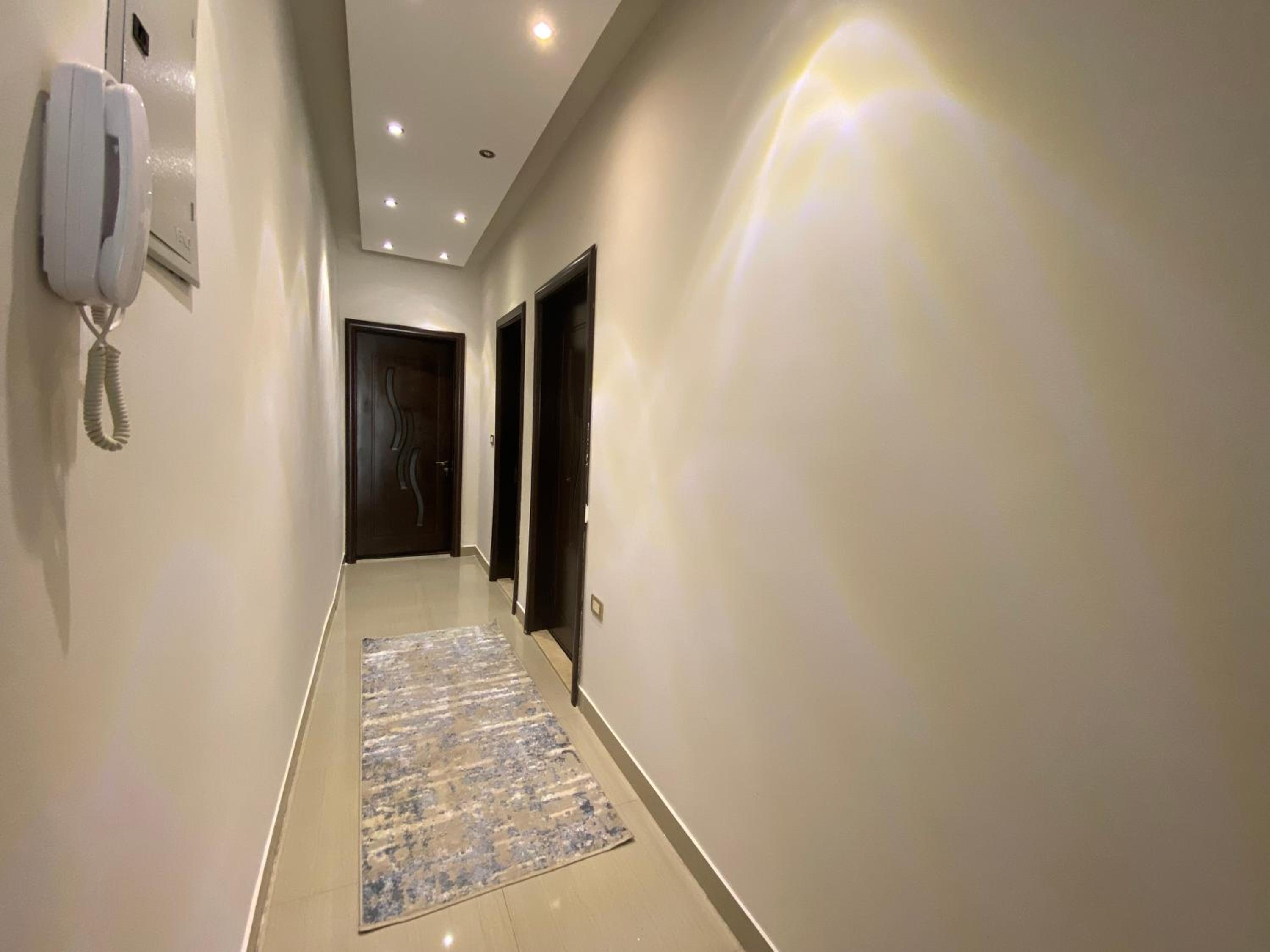 Comfy Basement Apartment with Private Patio and Garden