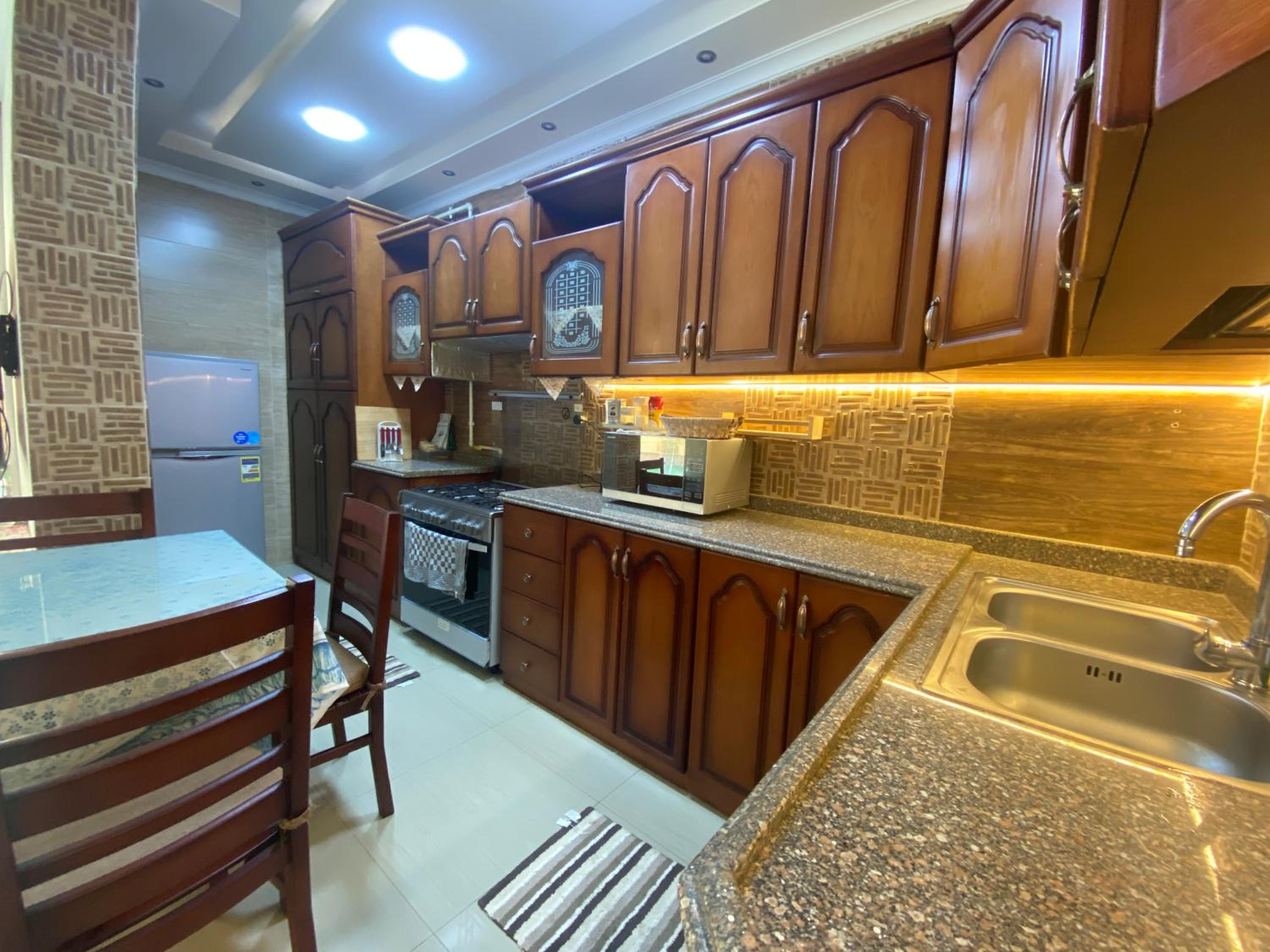 Comfy Basement Apartment with Private Patio and Garden