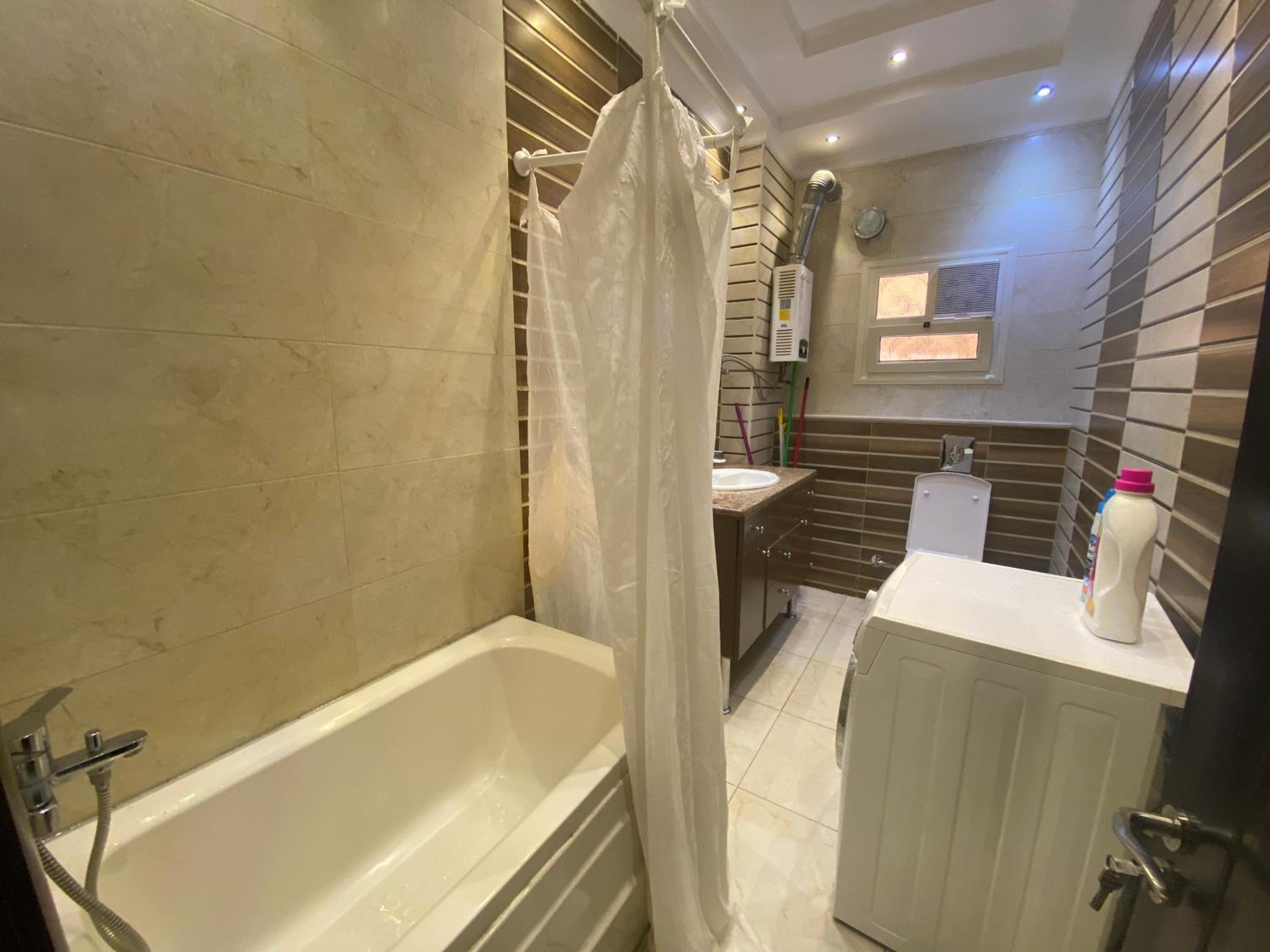 Comfy Basement Apartment with Private Patio and Garden