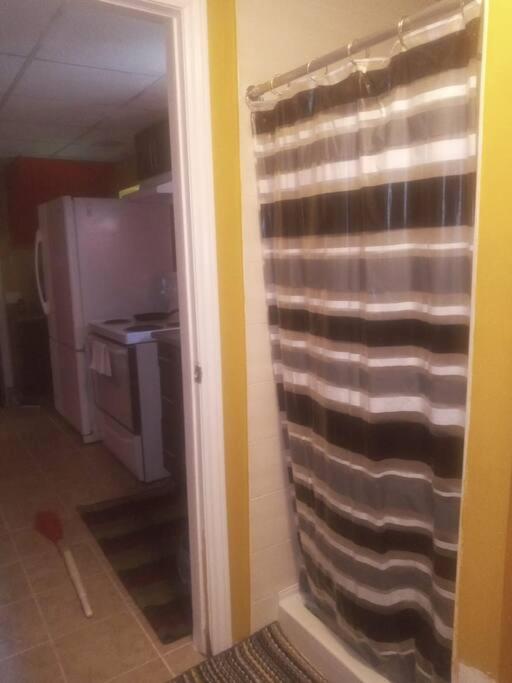 Apartment Prvate in House on Main Level