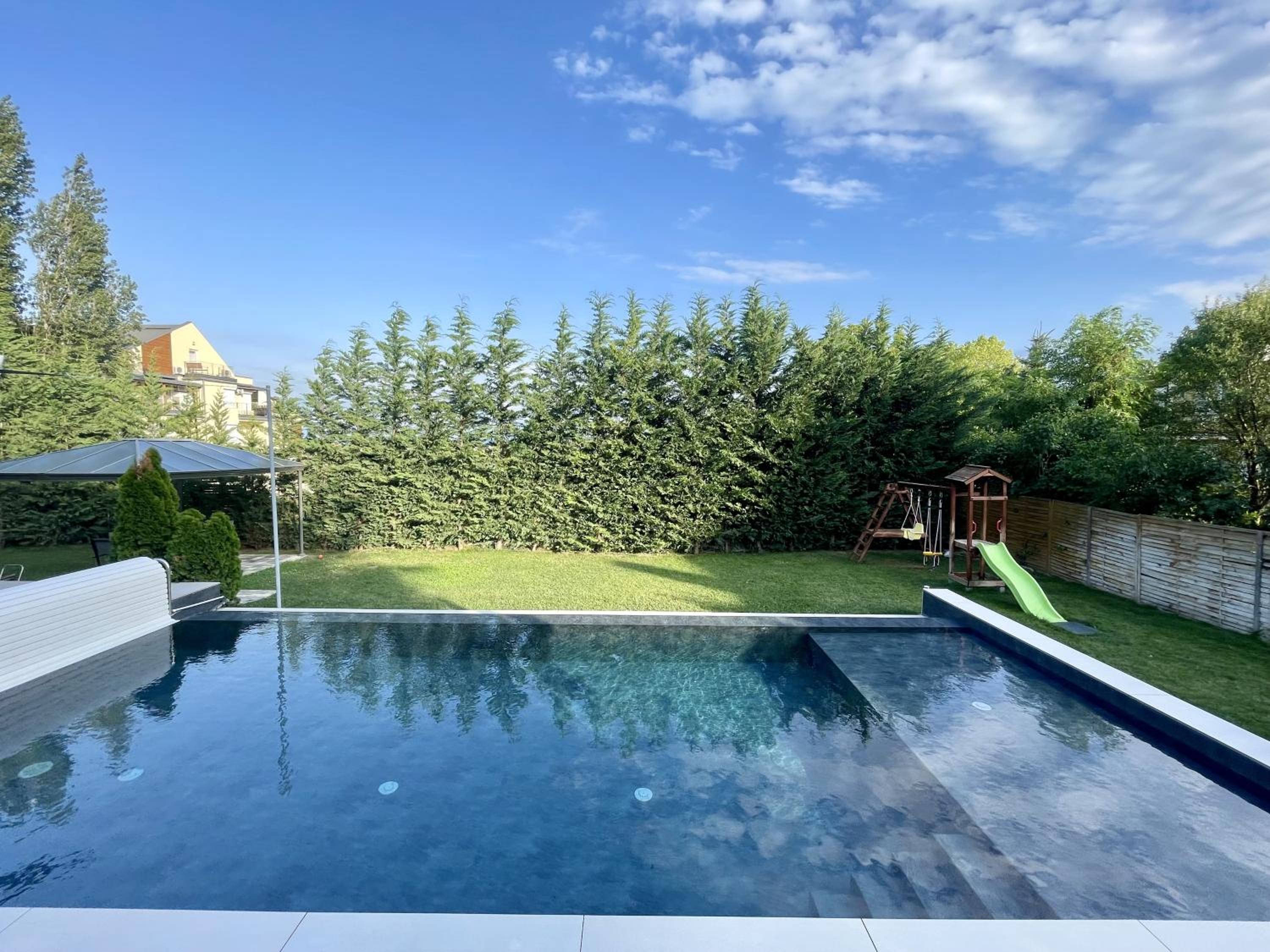 Golden Relax Apartments view 3