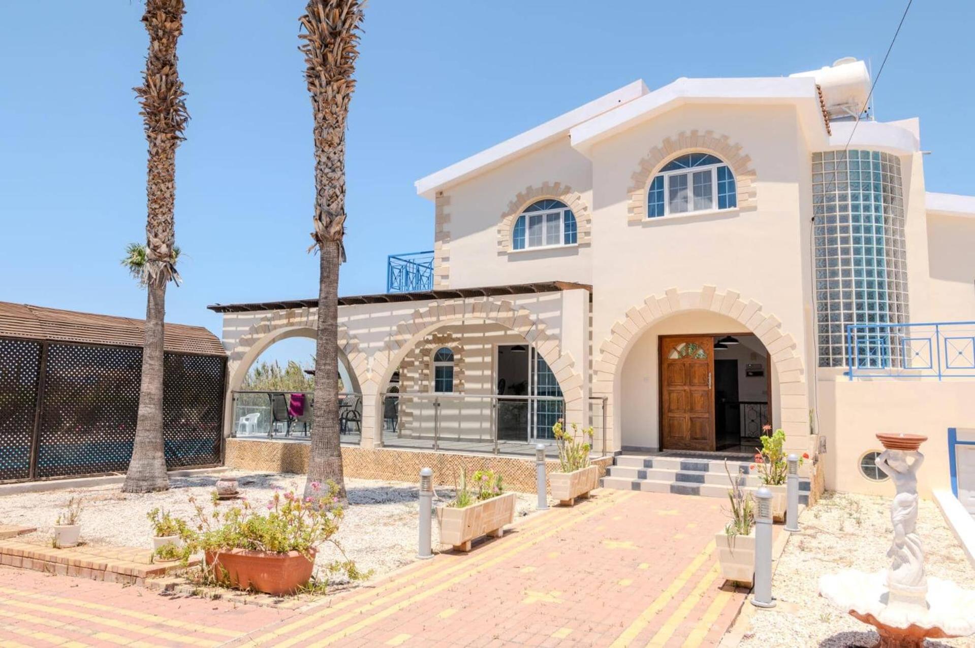 Villa Danae Coral Bay by Villa Plus