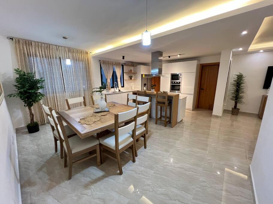 Spacious luxury apartment