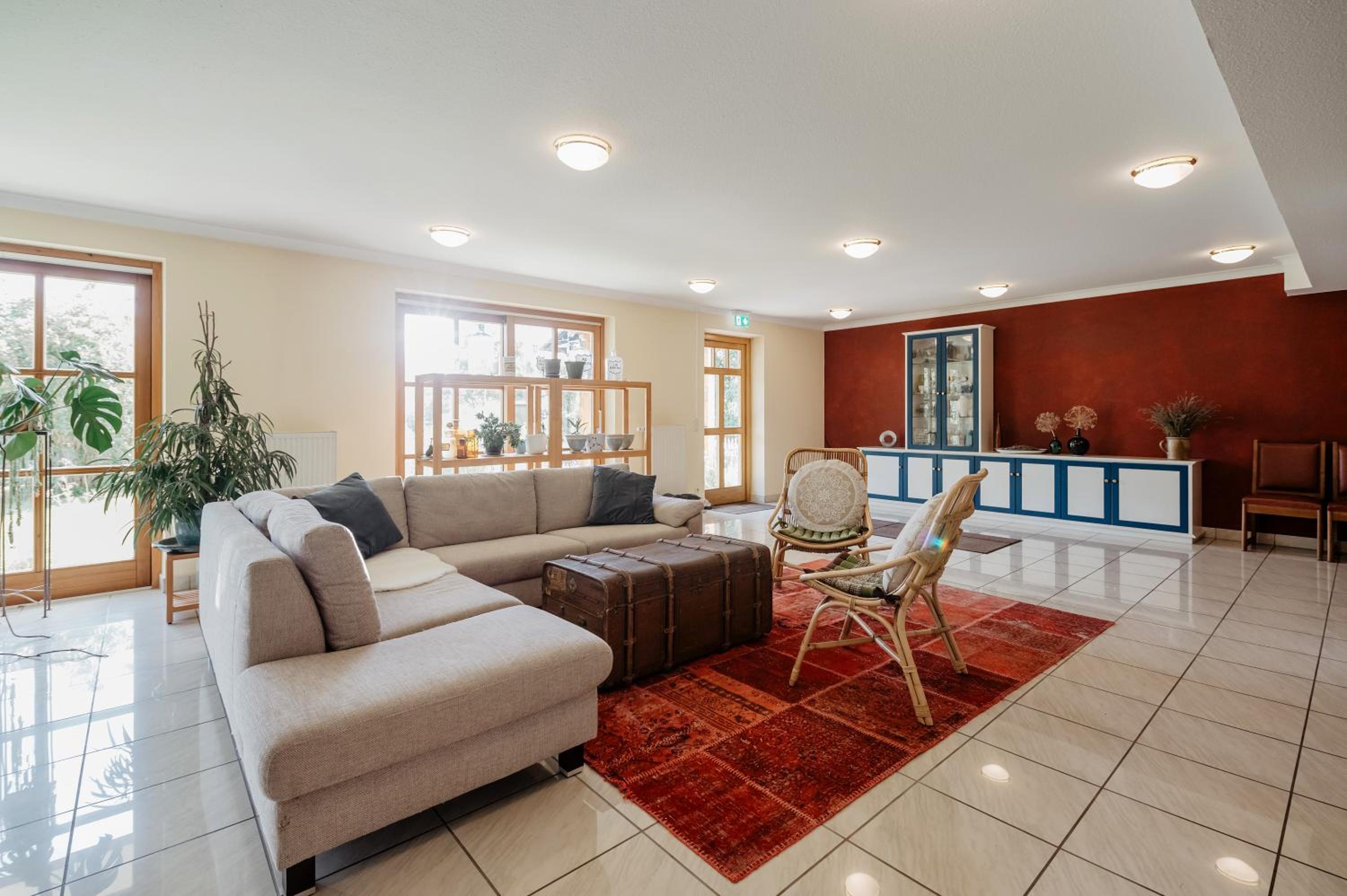 Photo 7