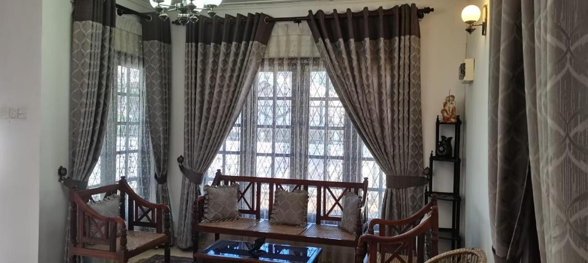 Silver Rose Holiday Home view 3