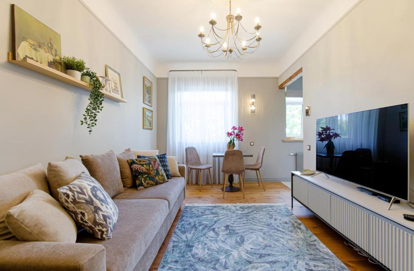 Quiet garden deluxe apartment