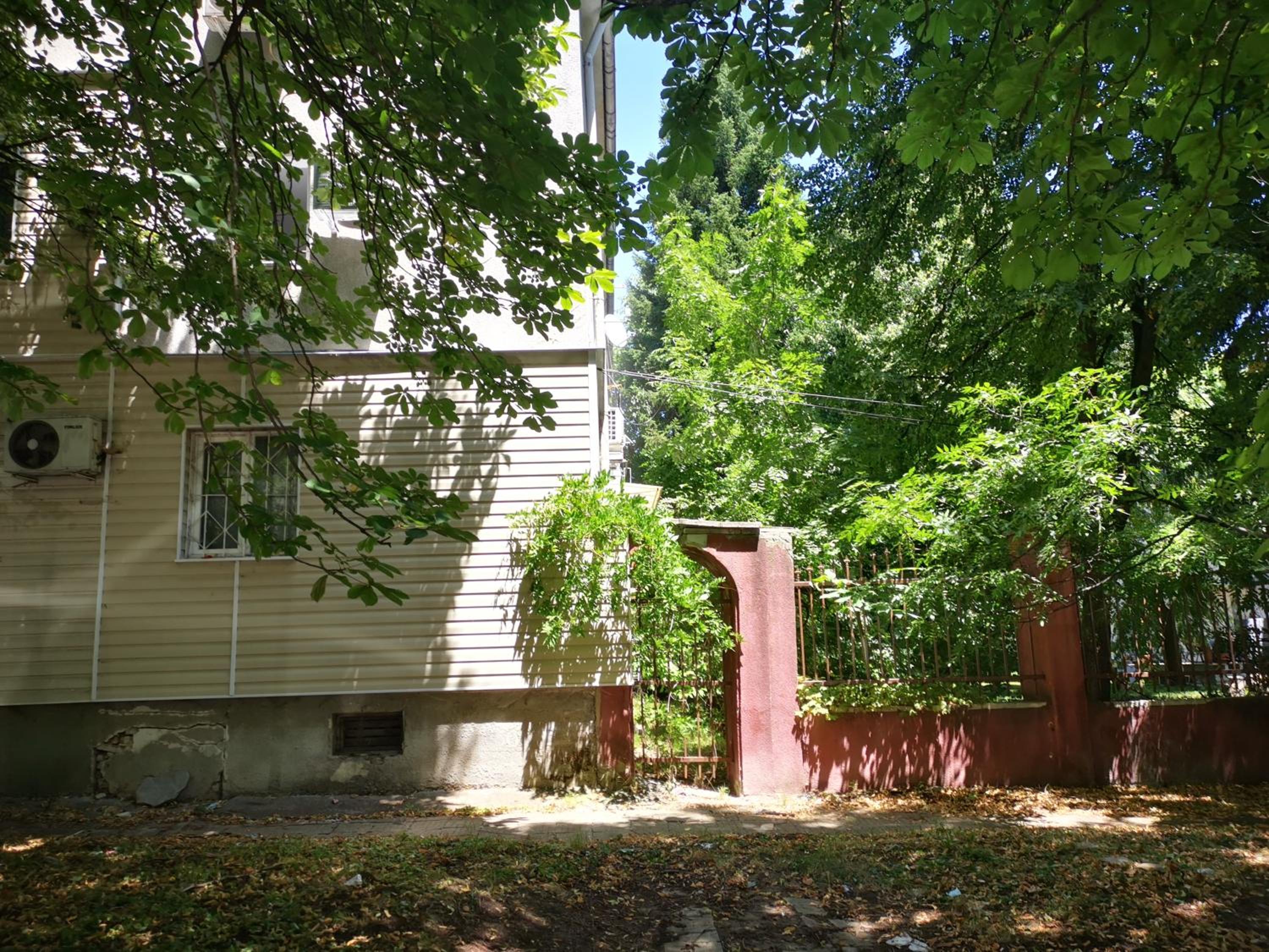Apartment 59