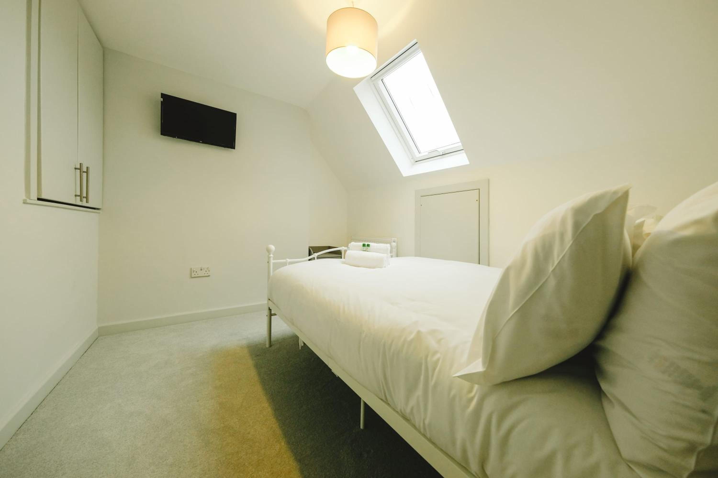 Wordsworth 6 bedroom house