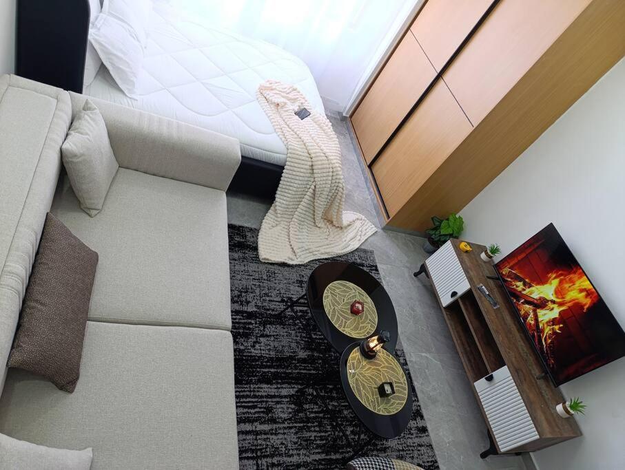 UrbanZen Stays
