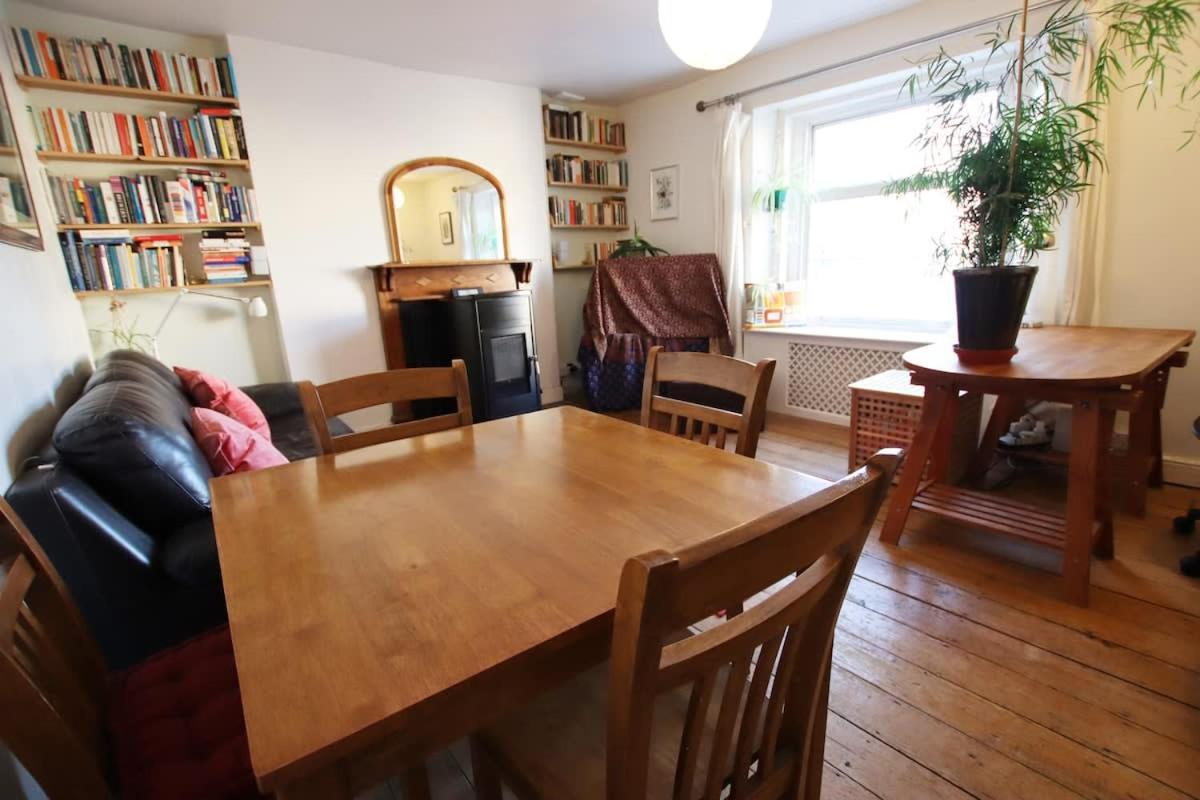 Bright one bed flat close to BRI & University view 3