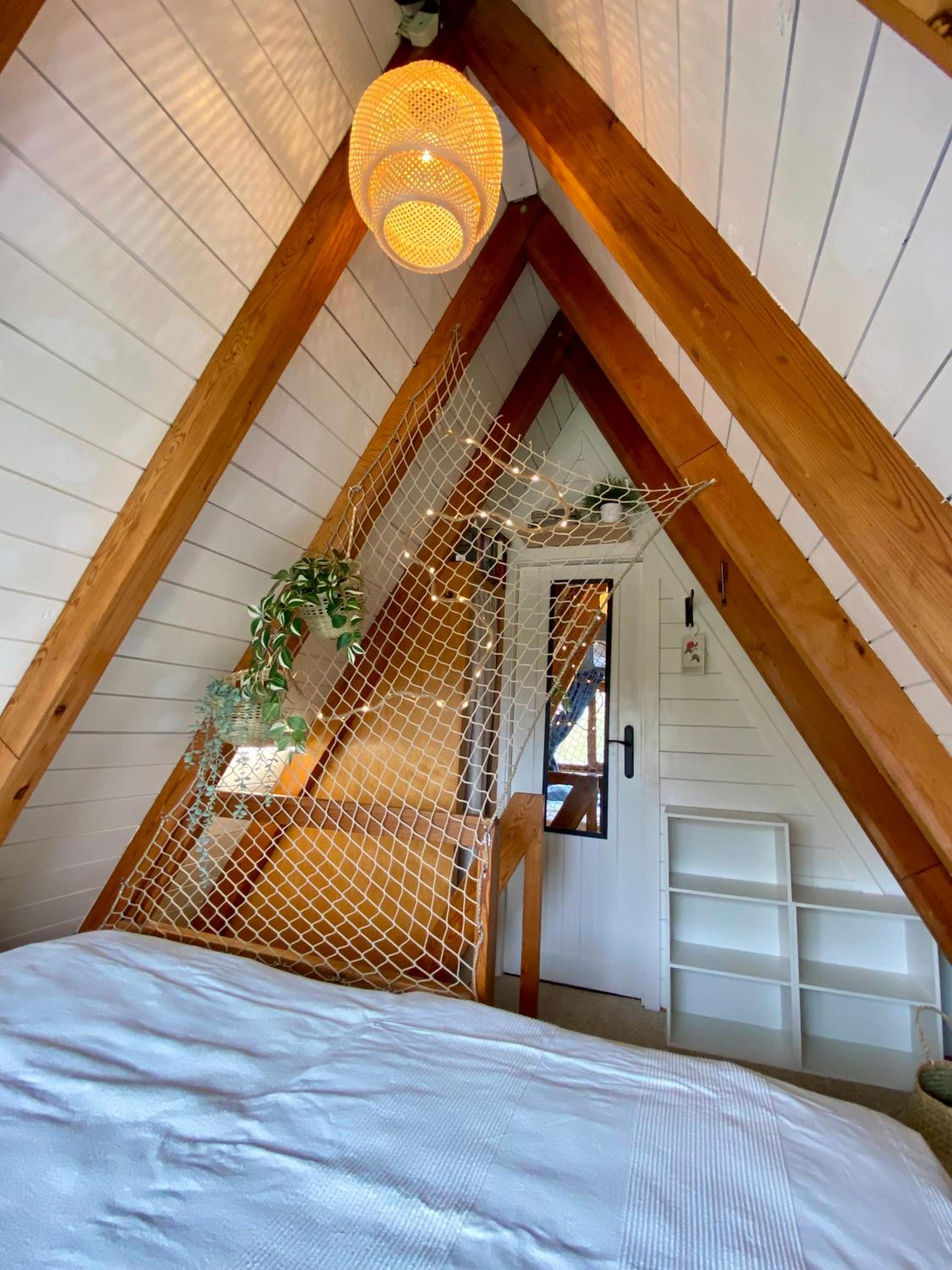 NiKoPes Triangle Vacation Home