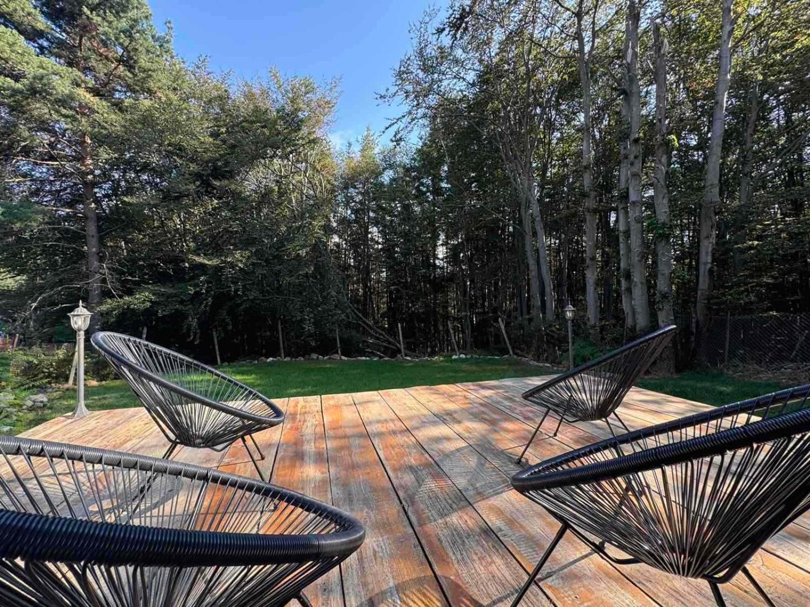 Villa Yarema Mountain Relax with Hot Jacuzzi & Sauna by BookVillaBG