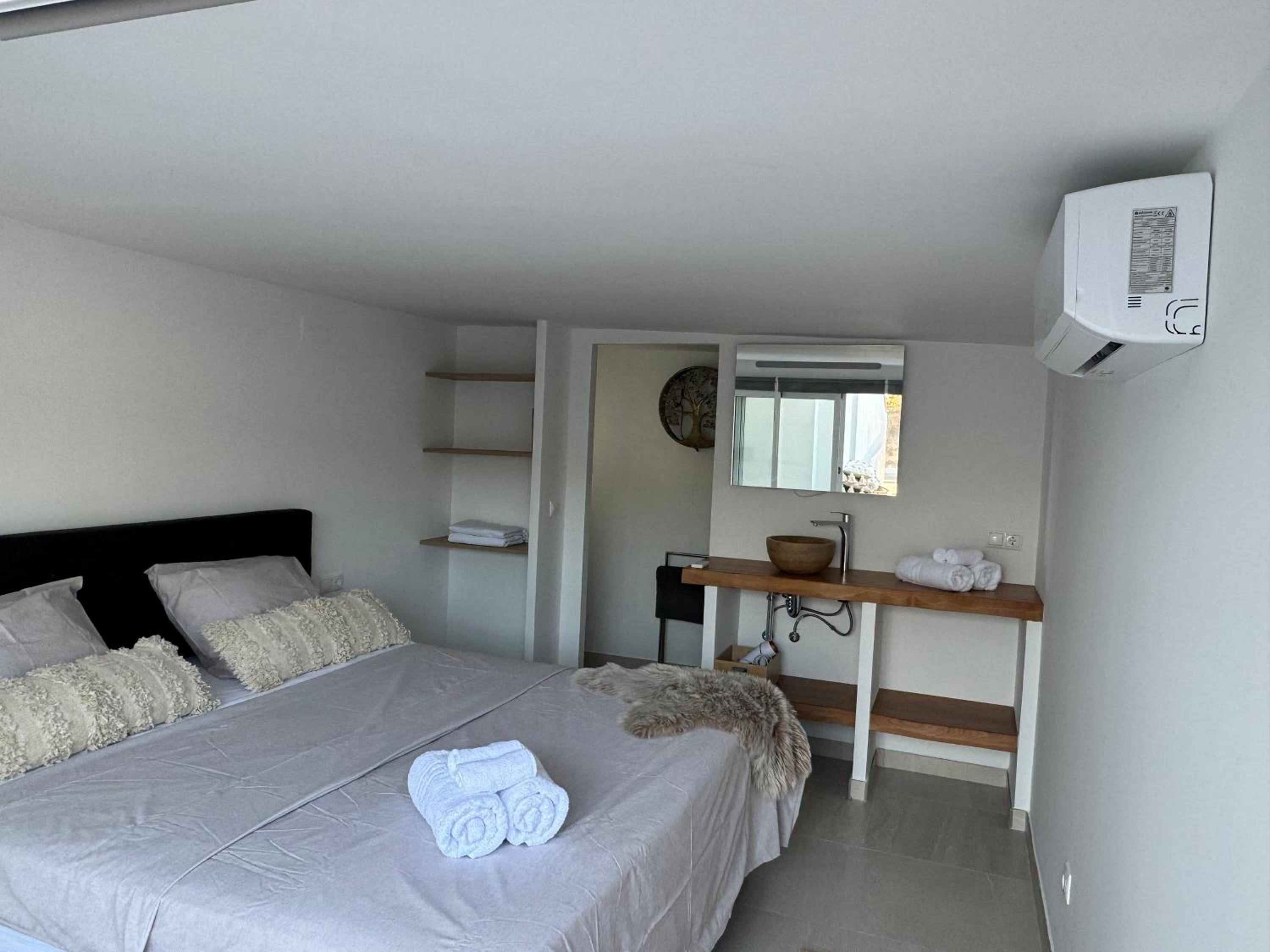 Beach house La Marina