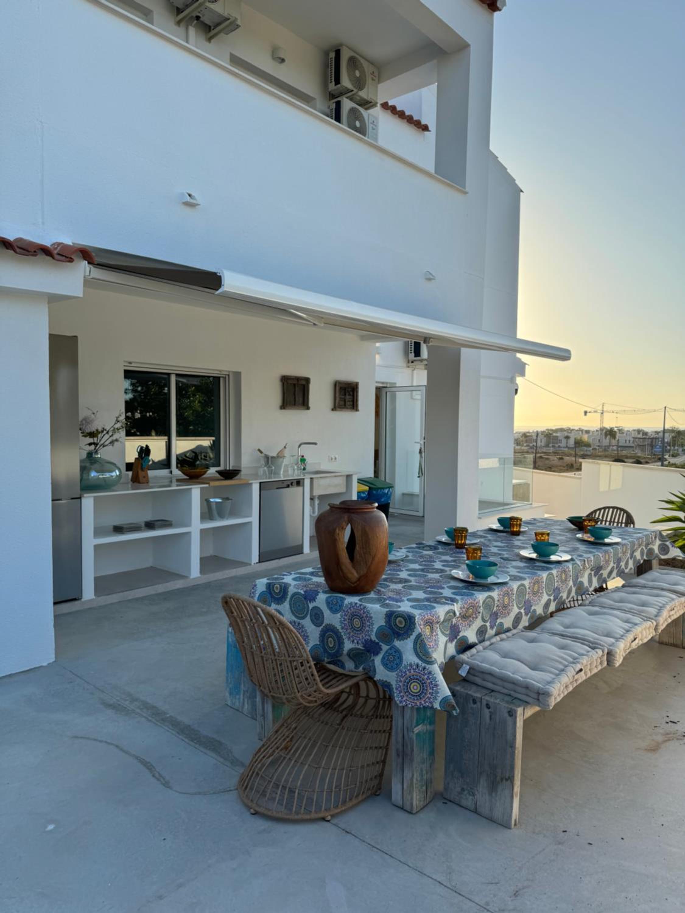 Beach house La Marina