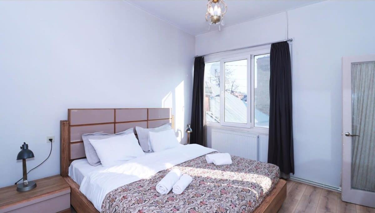 Wehost Apartment Near Fabrika