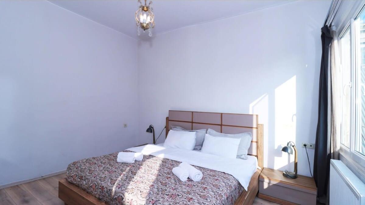 Wehost Apartment Near Fabrika
