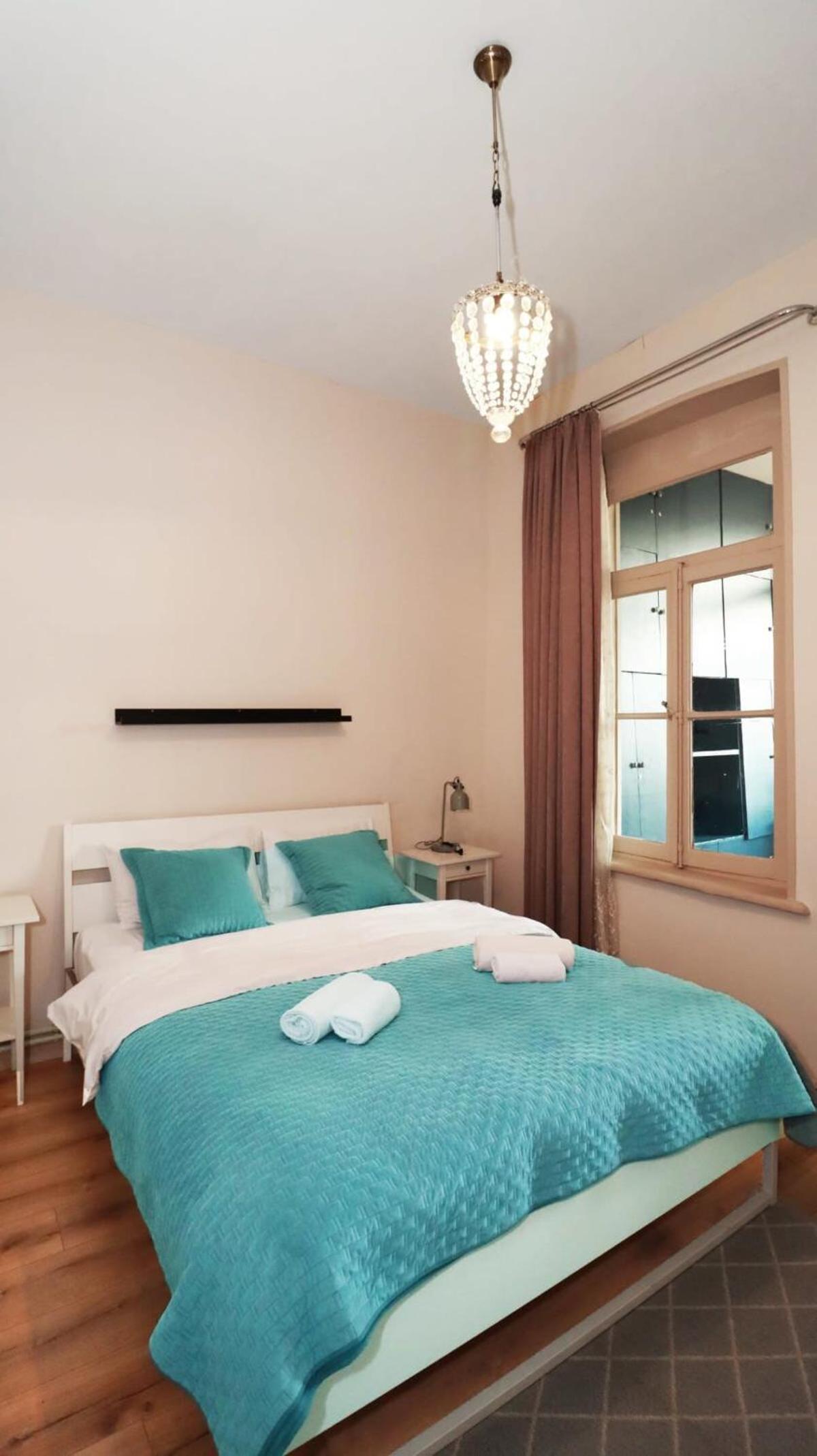 Wehost Apartment Near Fabrika