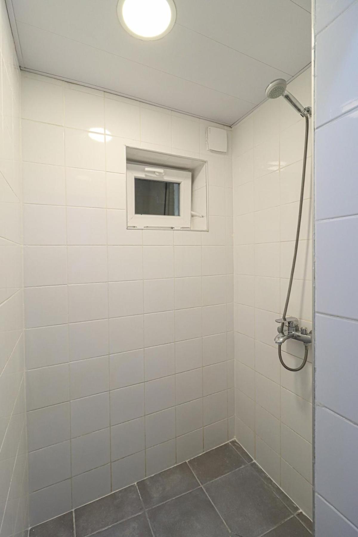 Stylish 1BR Apt in Central Tbilisi By Wehost view 5