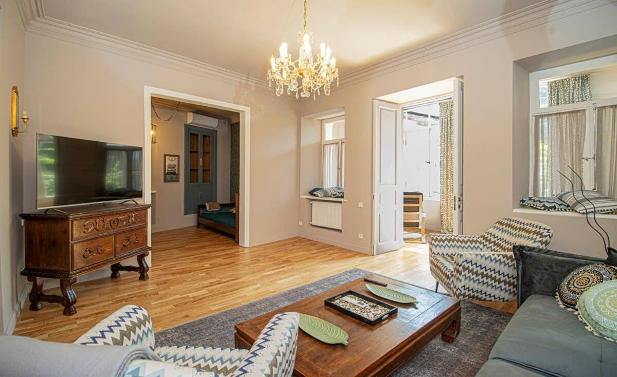 Charming 1BR Apartment with Balcony -By Wehost view 5