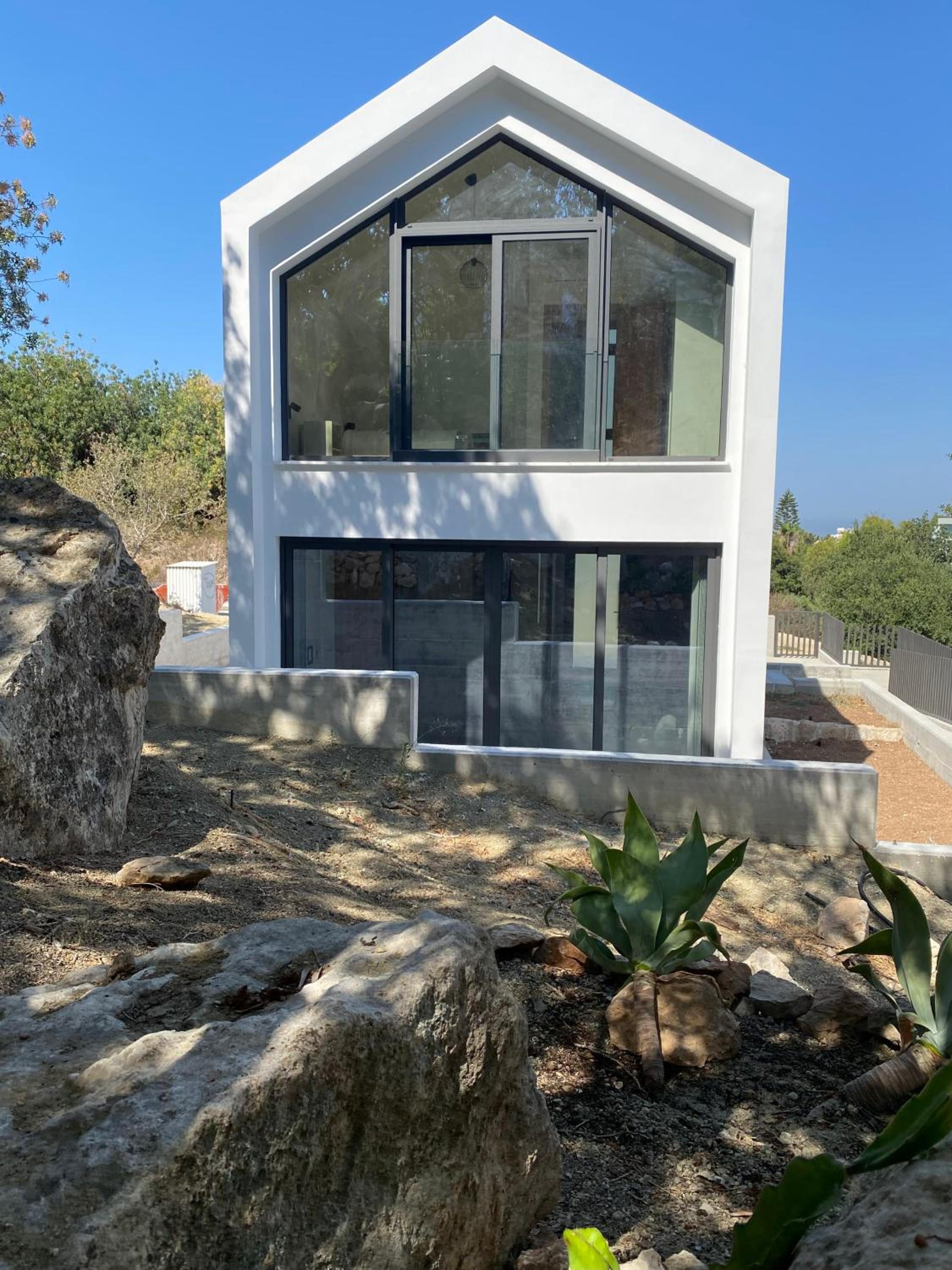 Tremythia Homes - Deluxe loft and 2-bed houses