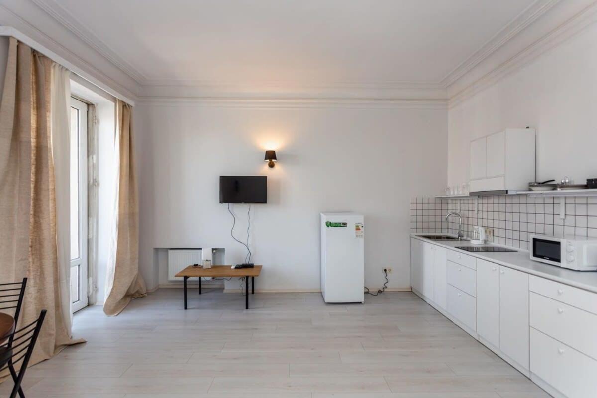 Super Stylish and Spacious 3 Seperated Apartments For 6 people view 3
