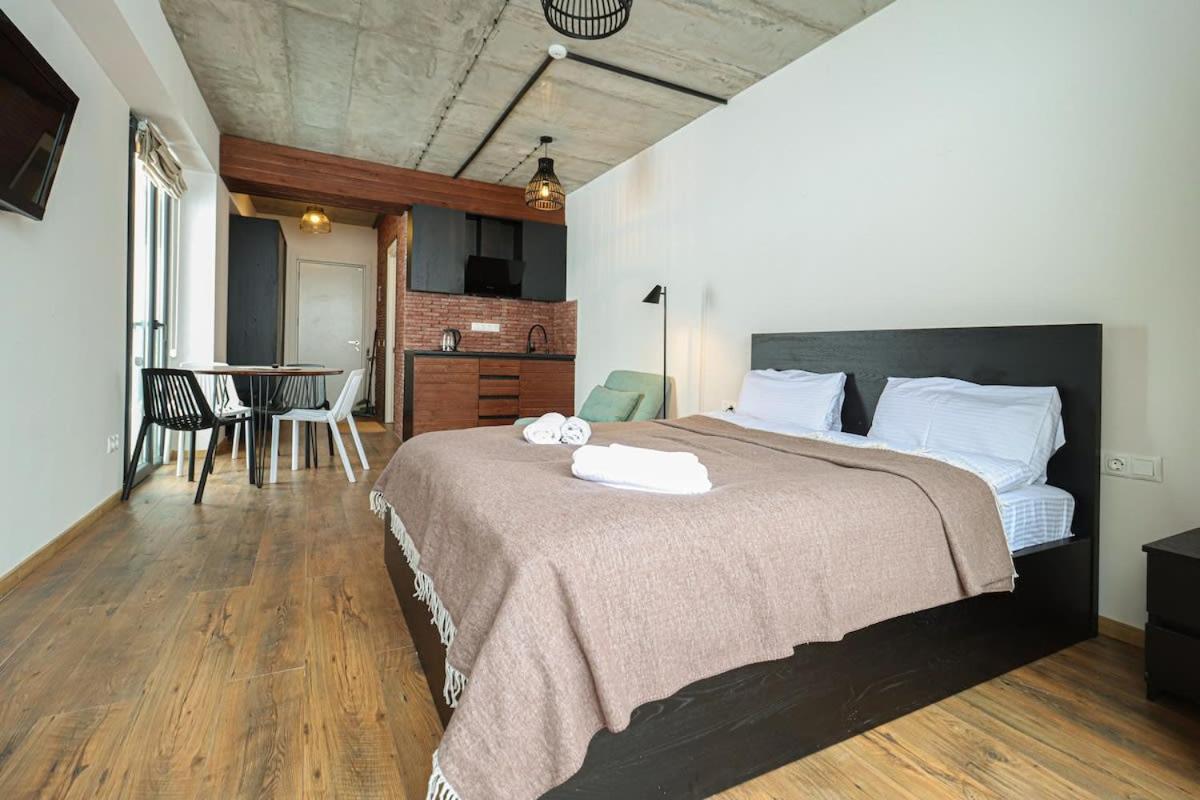 New Gudaur Studio with Balcony By Wehost view 3