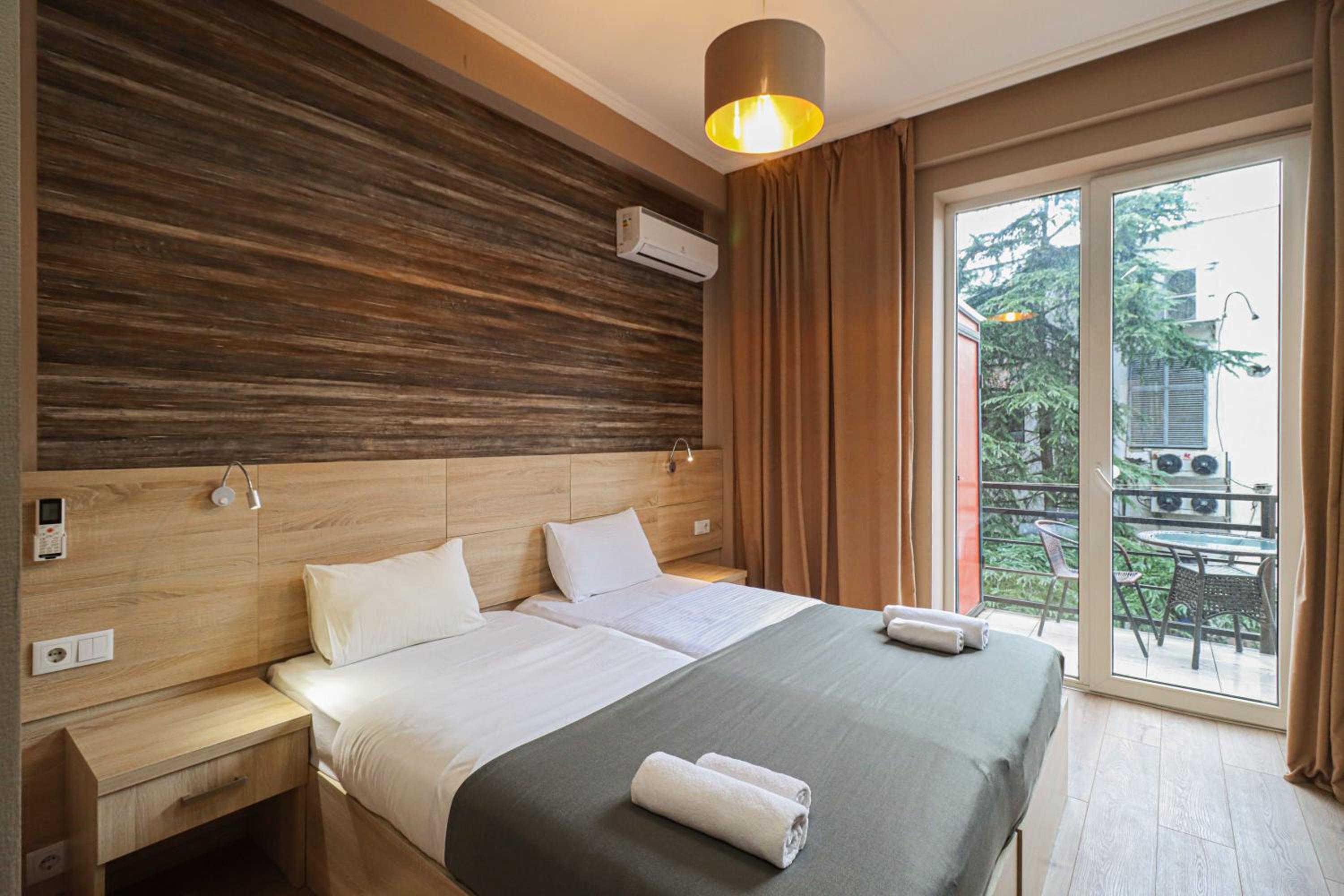 Cozy 1BR Apartment In Historical Part- By Wehost view 2