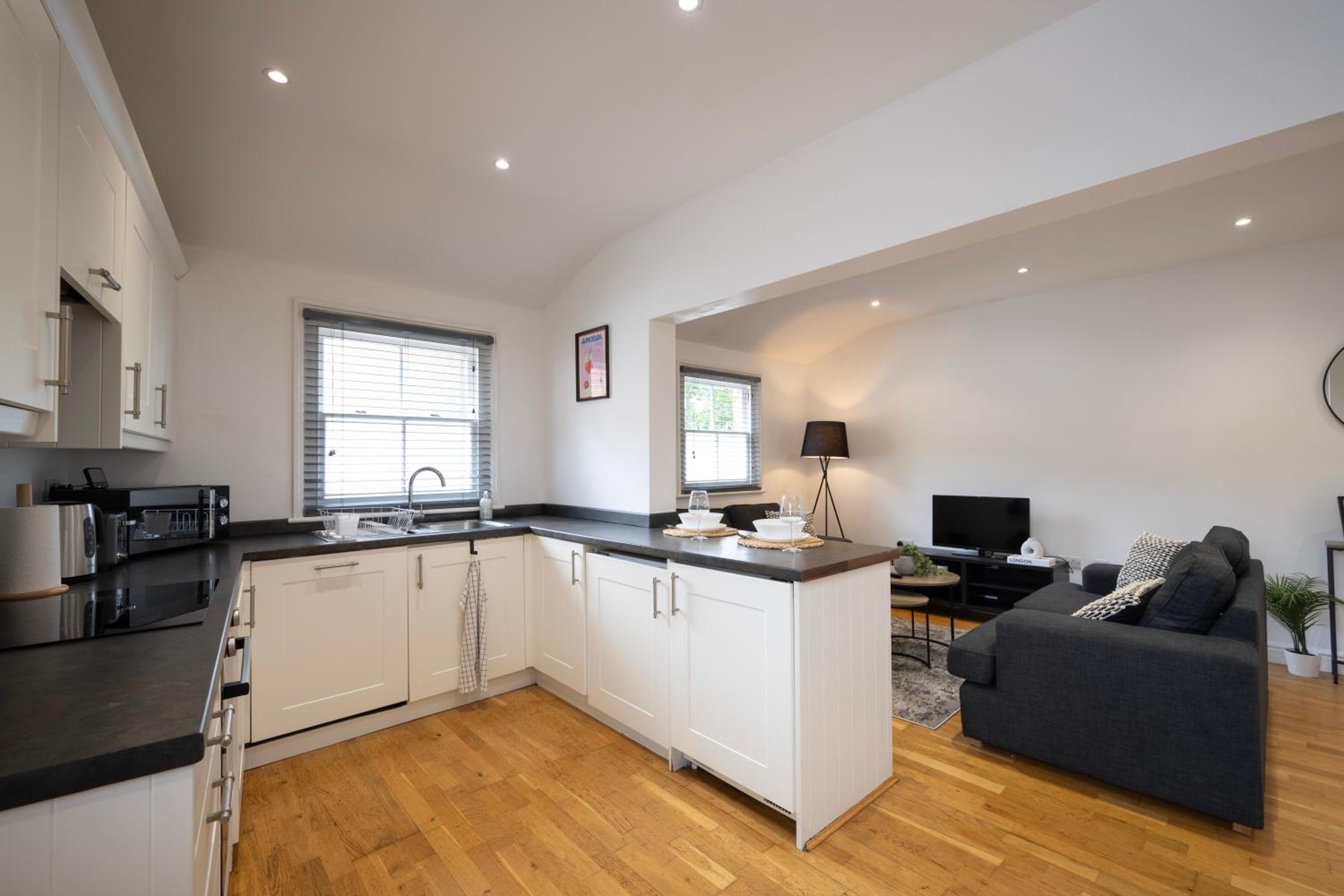 3-Bedroom Charming Central House