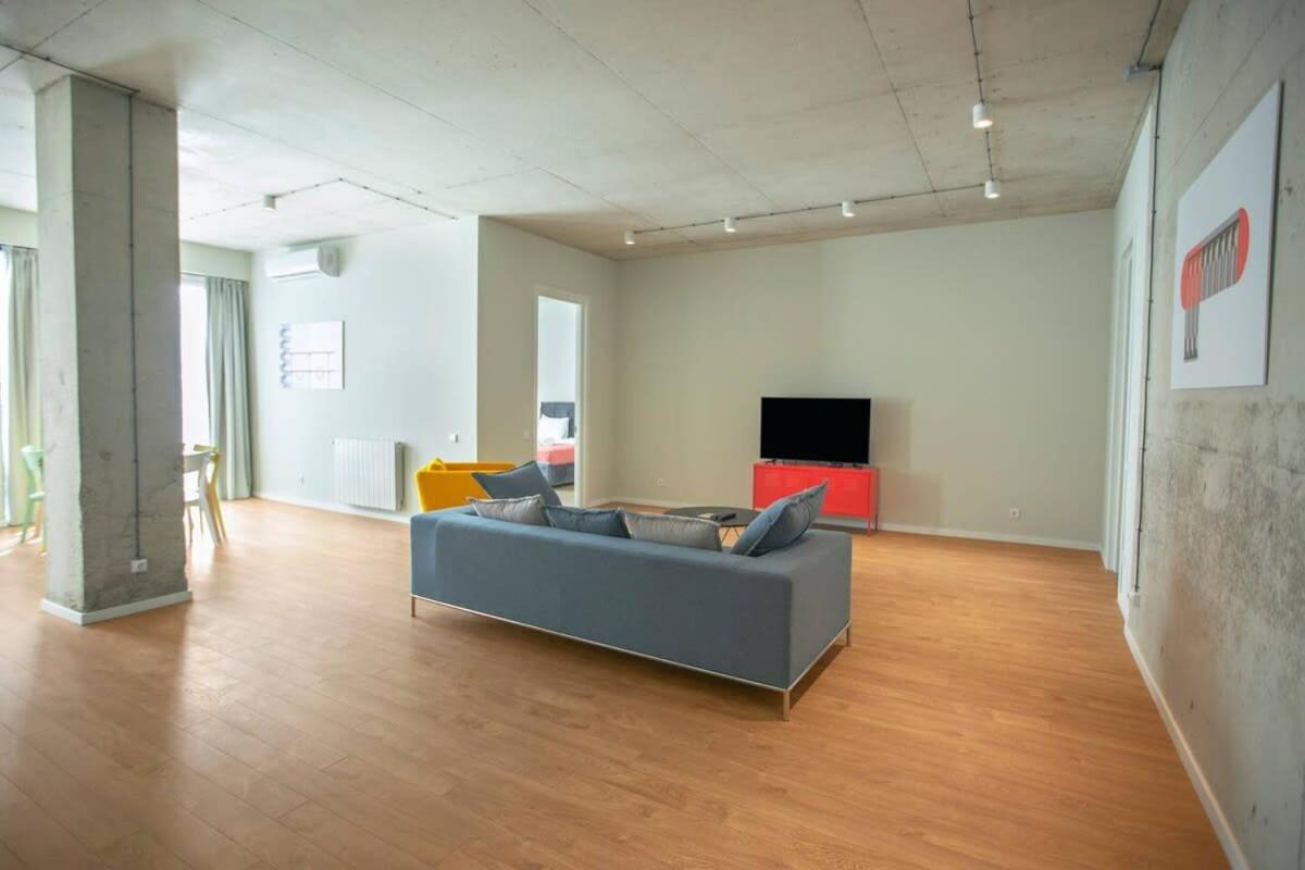 2BR luxury apartment with 2 Balconies in historic Tbilisi view 3