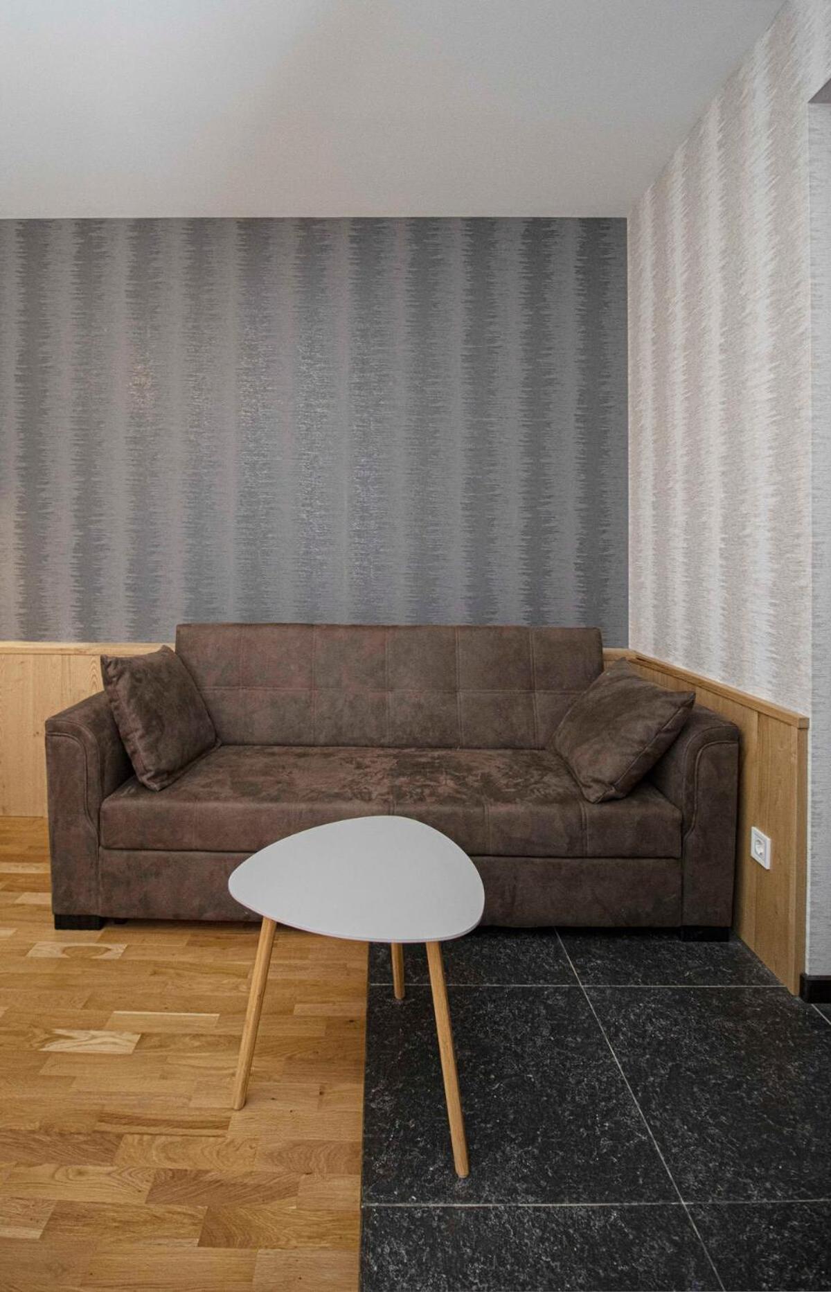Stylish Apt In Old Tbilisi