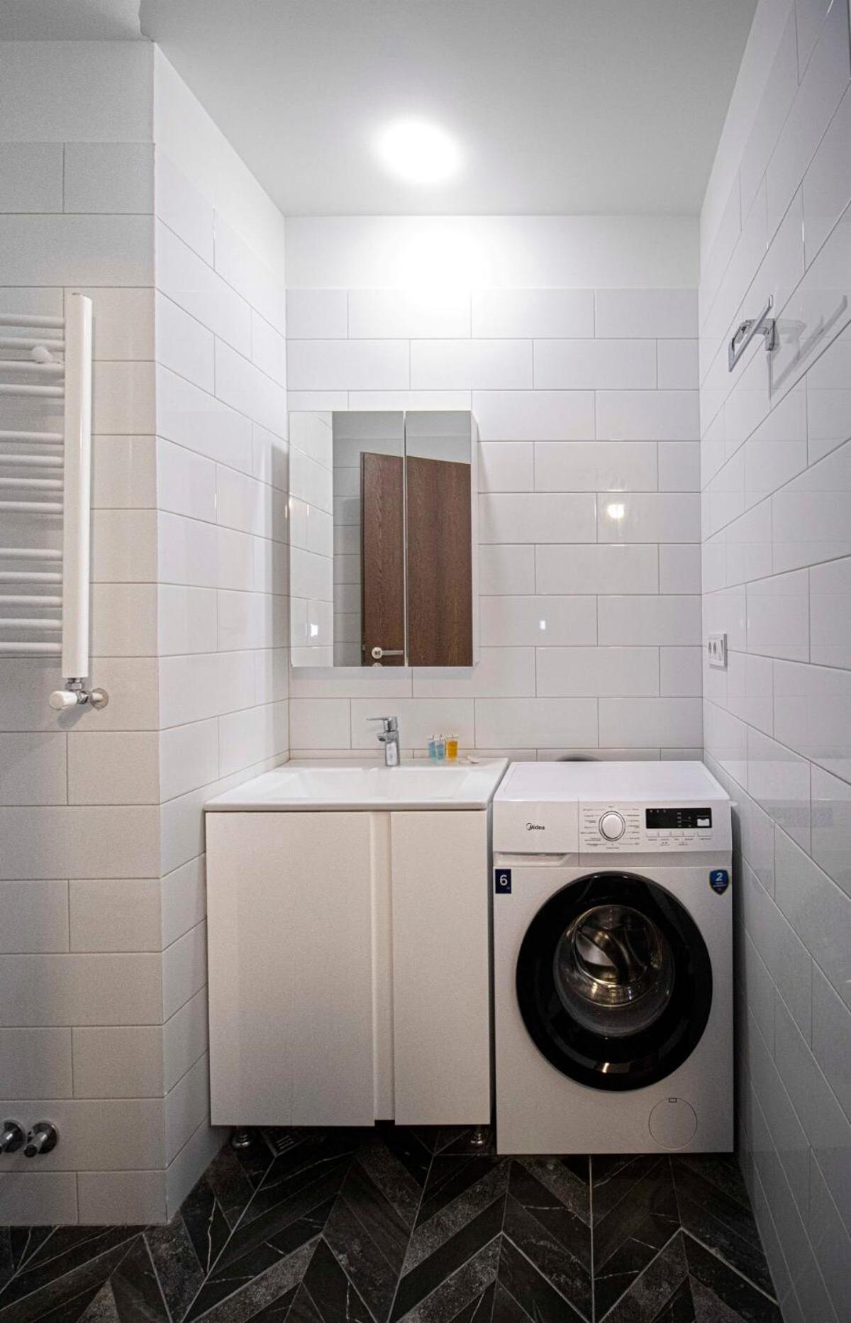 Stylish Apt In Old Tbilisi