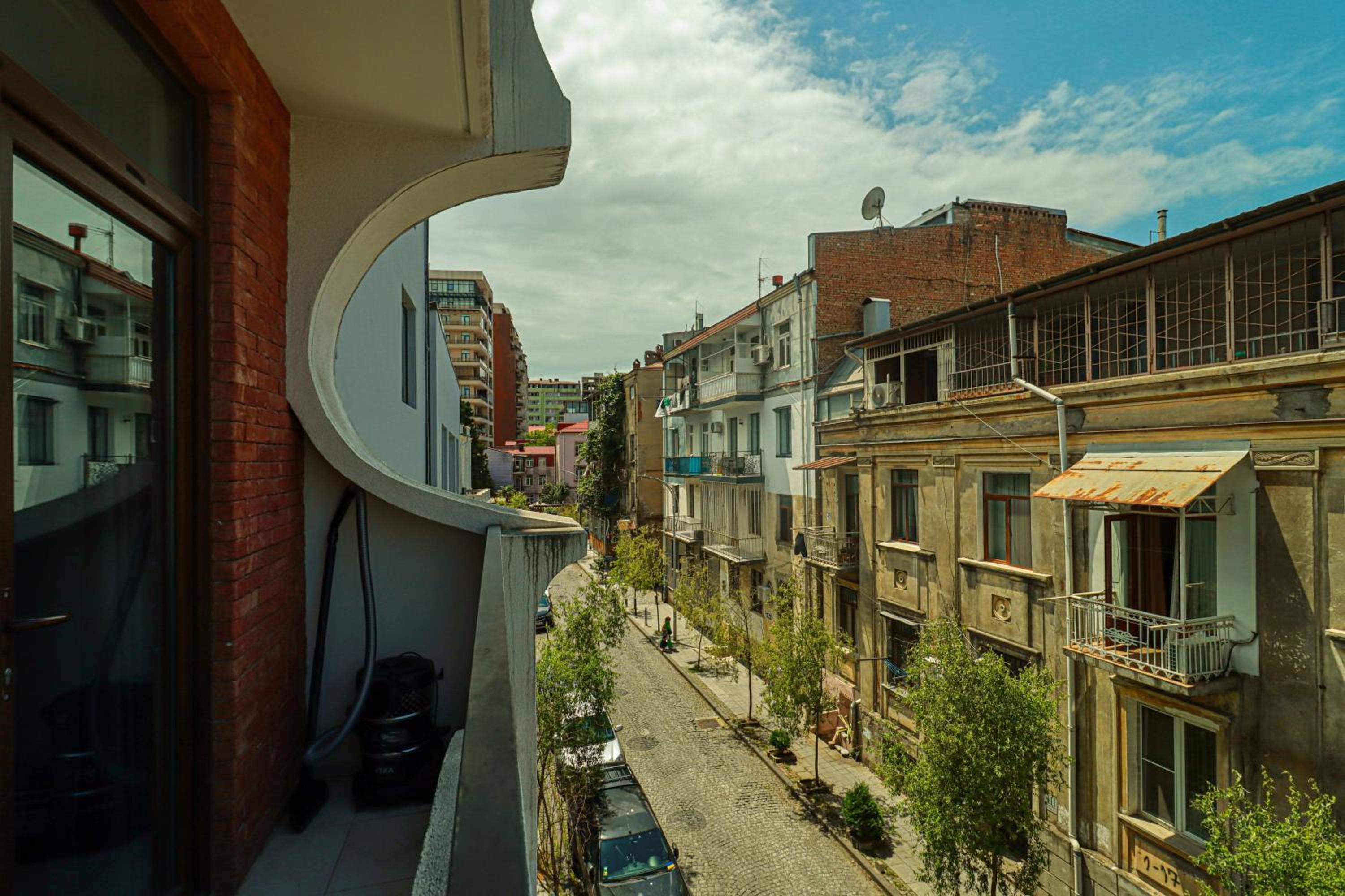 Lovely 2BR Apartment In Centre view 2