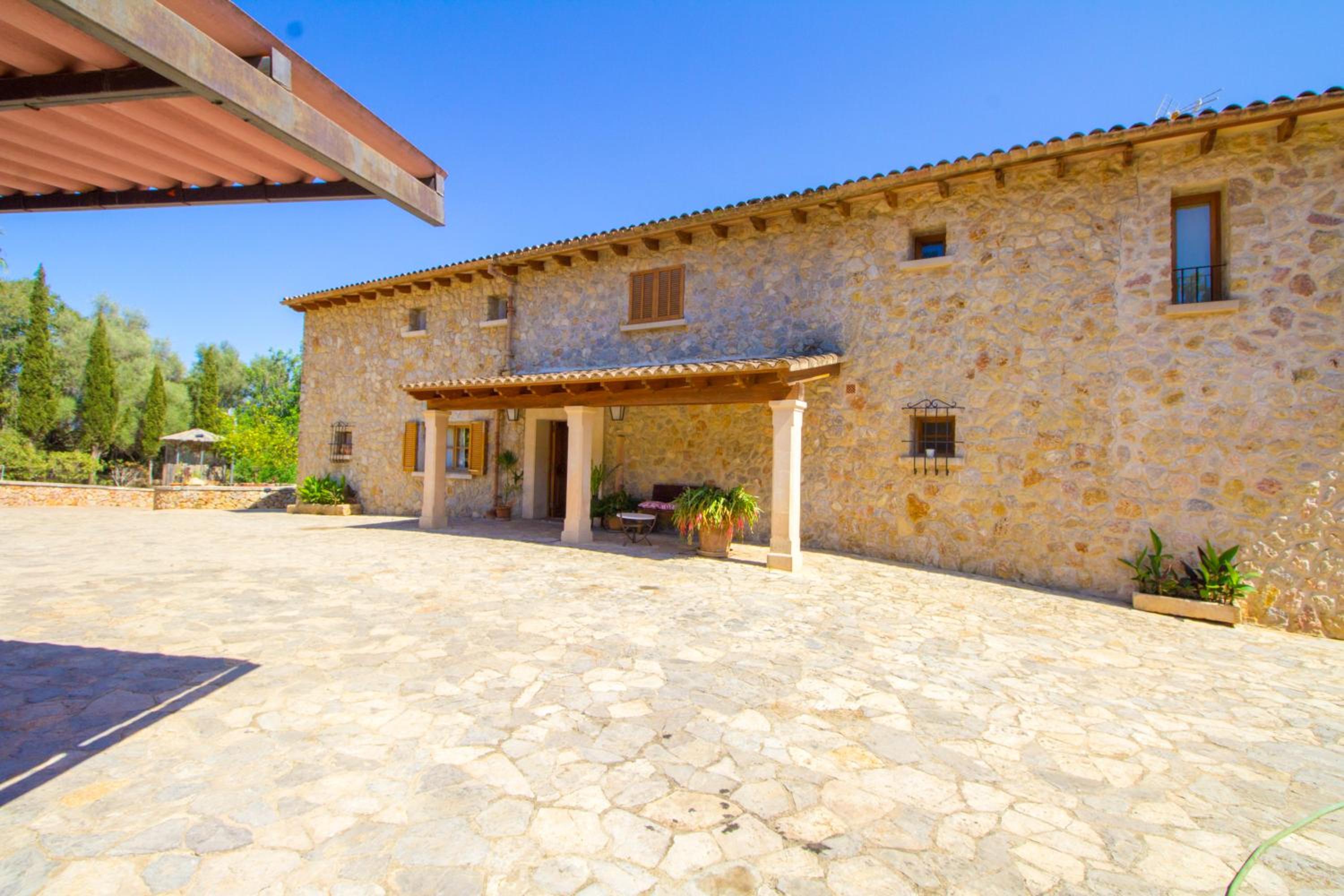 Magnífica villa con una piscina espectacular