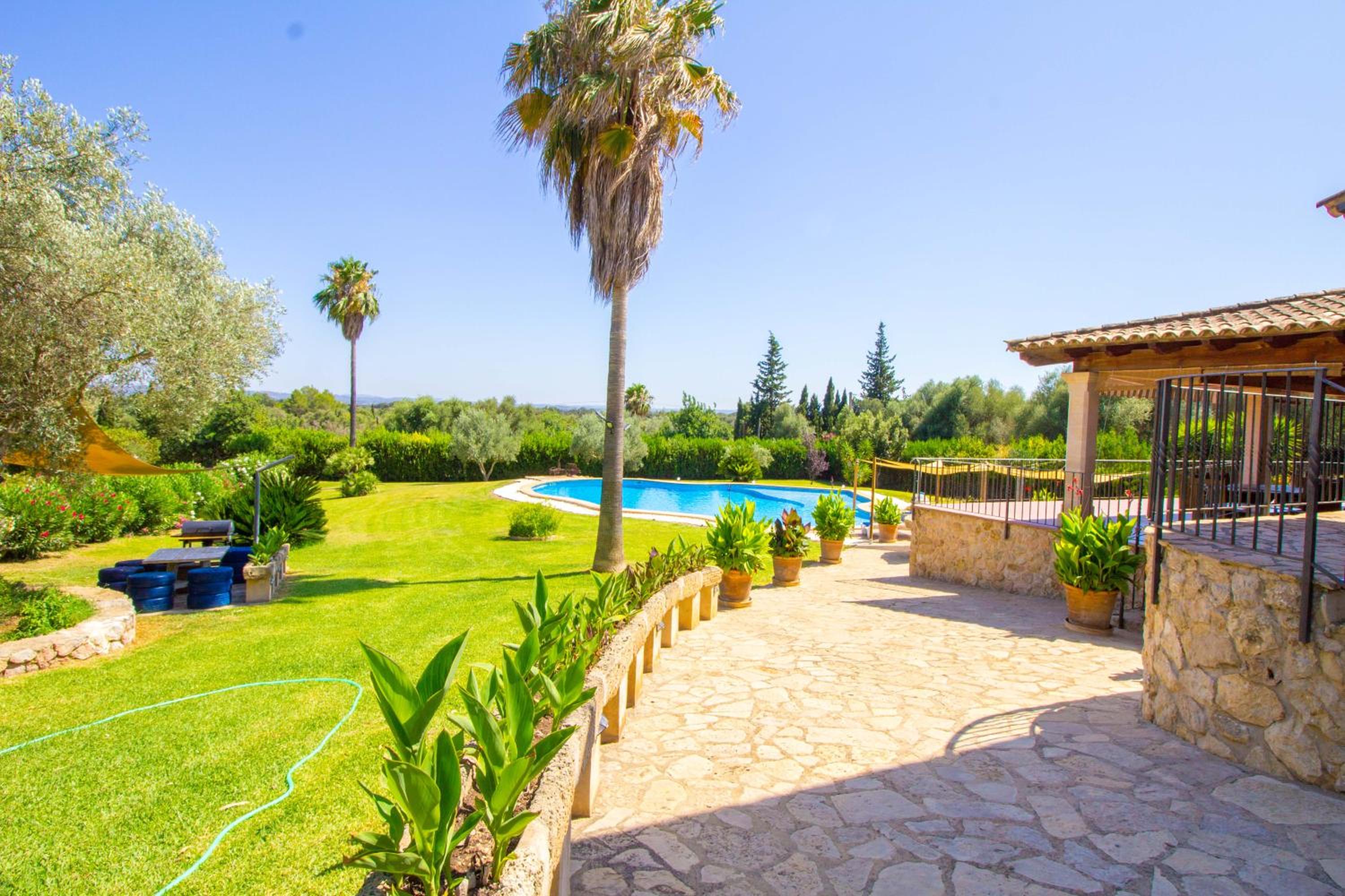 Magnífica villa con una piscina espectacular