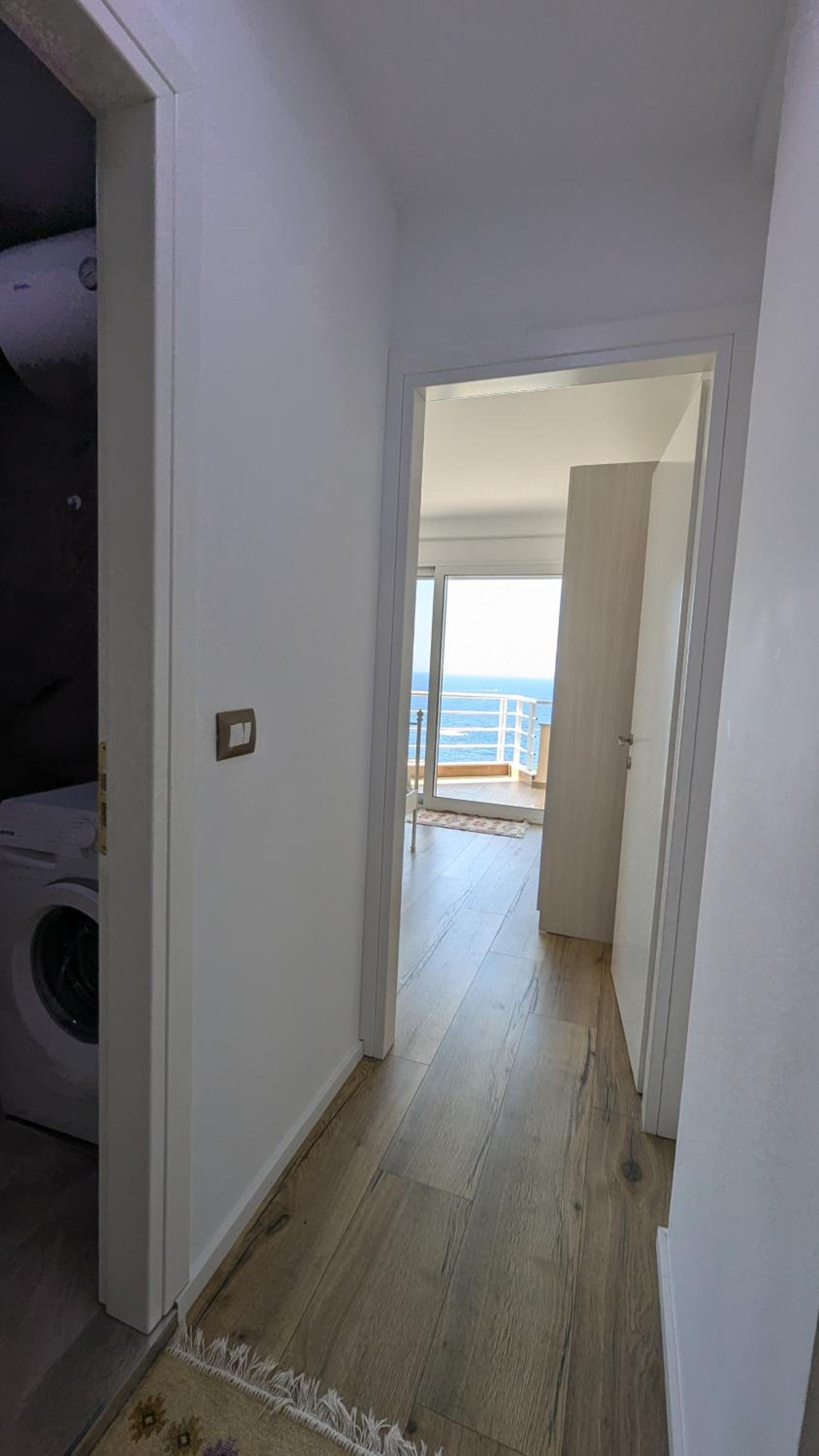 Big Lux Sunset Apartment - incl Parking