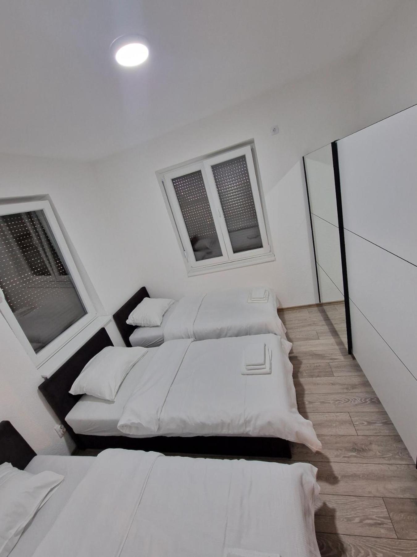 Apartmani & Auto kamp GAJ
