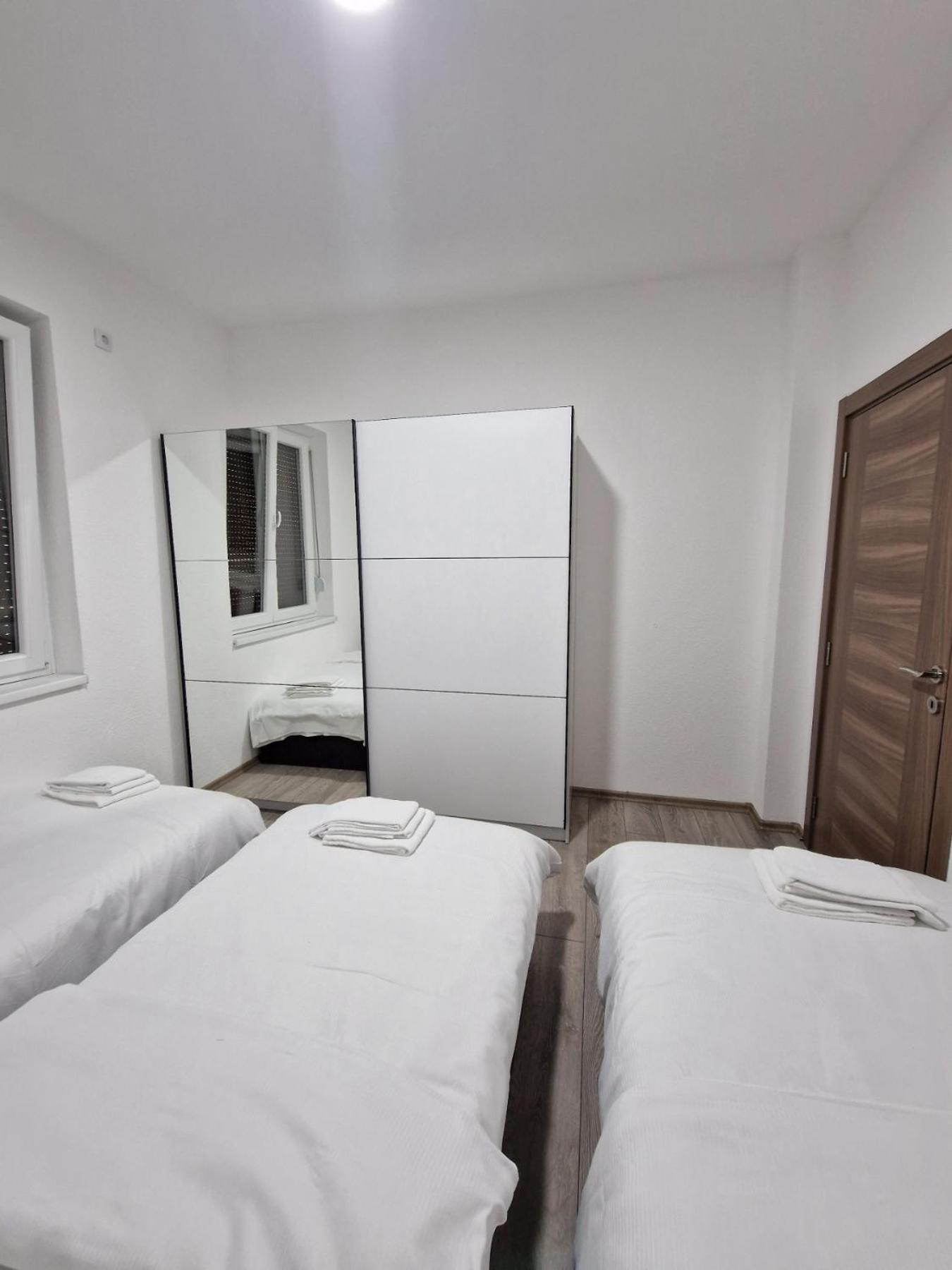 Apartmani & Auto kamp GAJ
