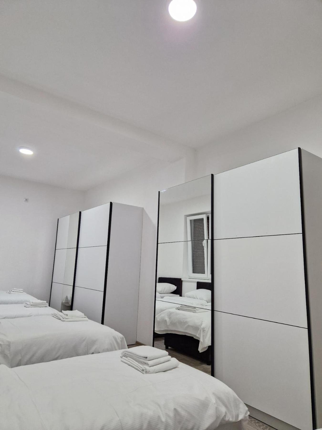 Apartmani & Auto kamp GAJ