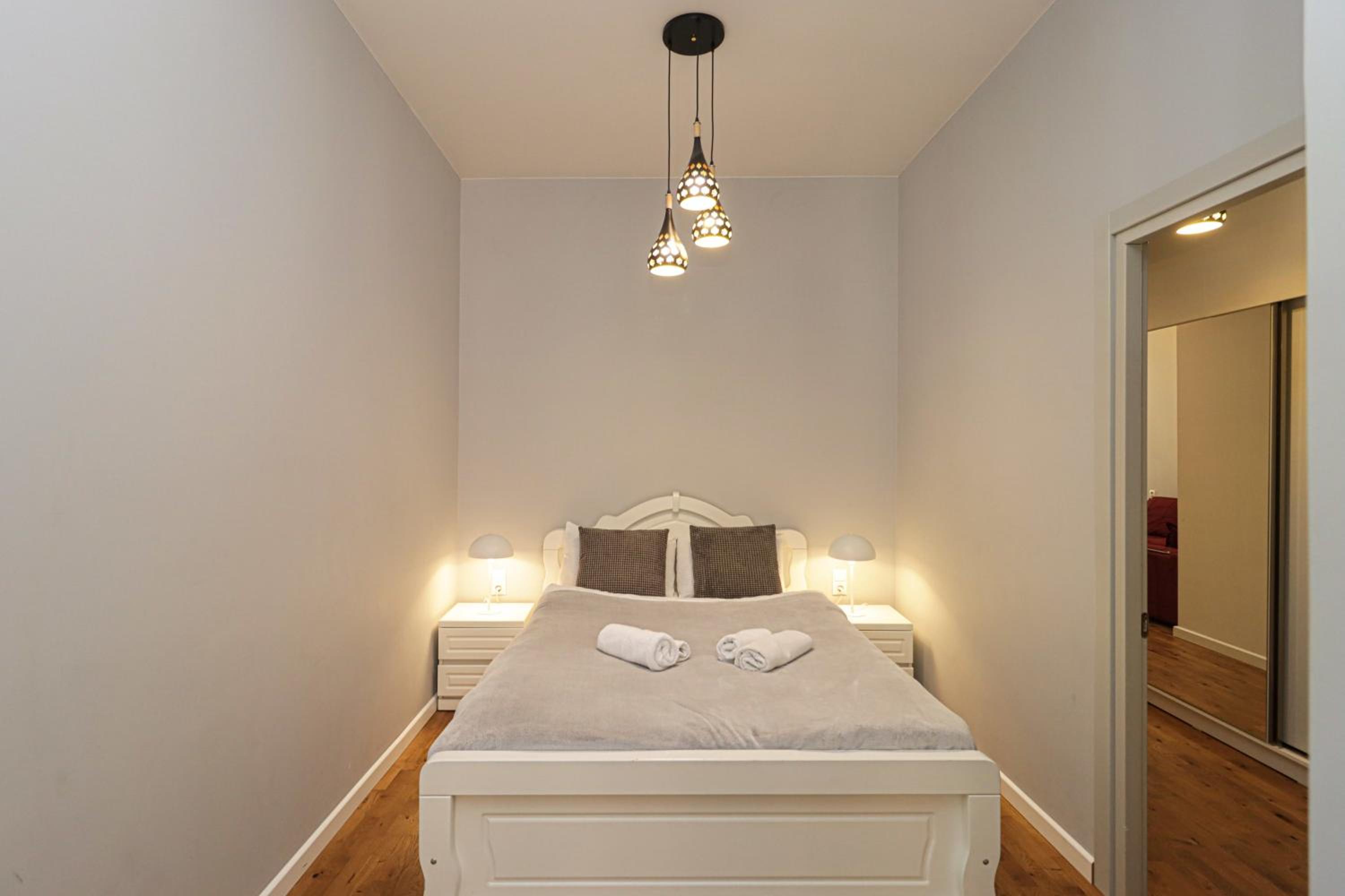 Charming 2BR Apartment in OldTbilisi view 3