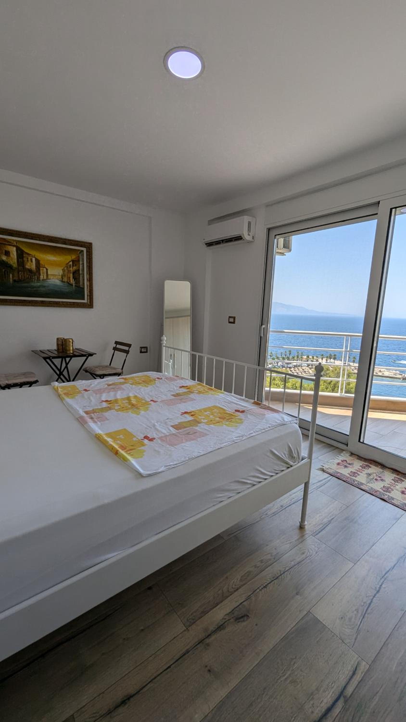 Big Lux Sunset Apartment - incl Parking