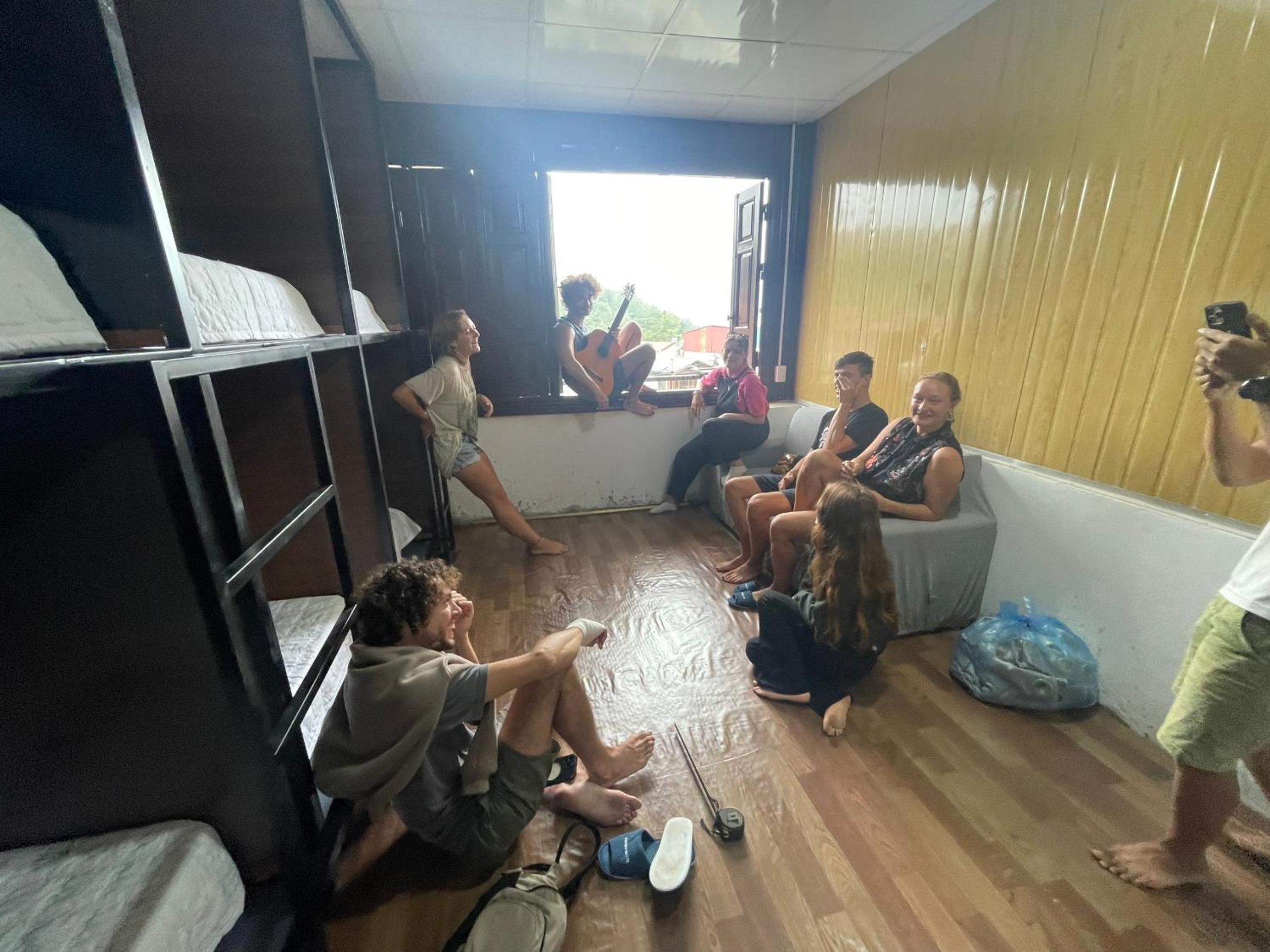 Pea Hostel